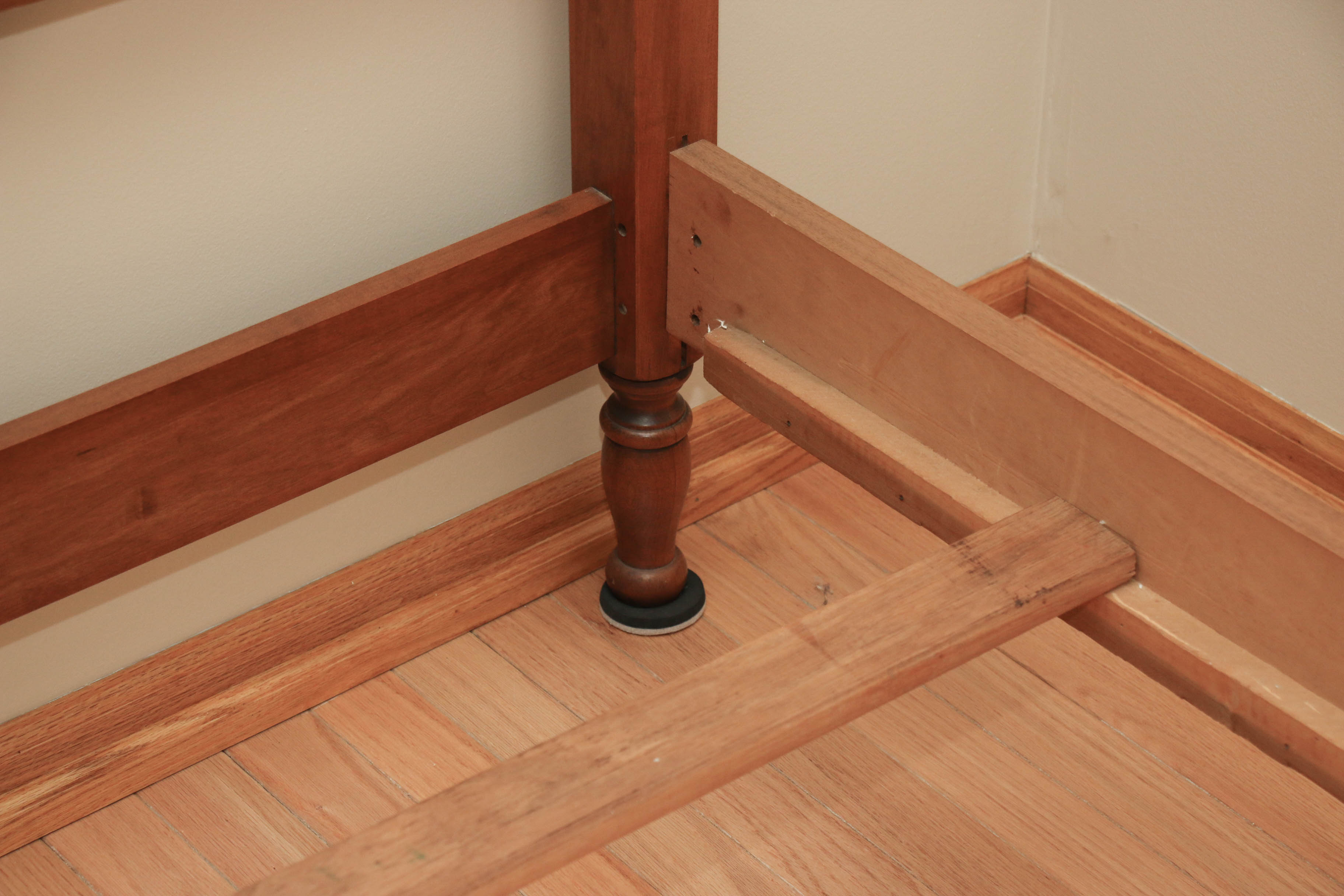 Tell City Chair Co. Maple Andover Twin Beds and Young Republic Side Table