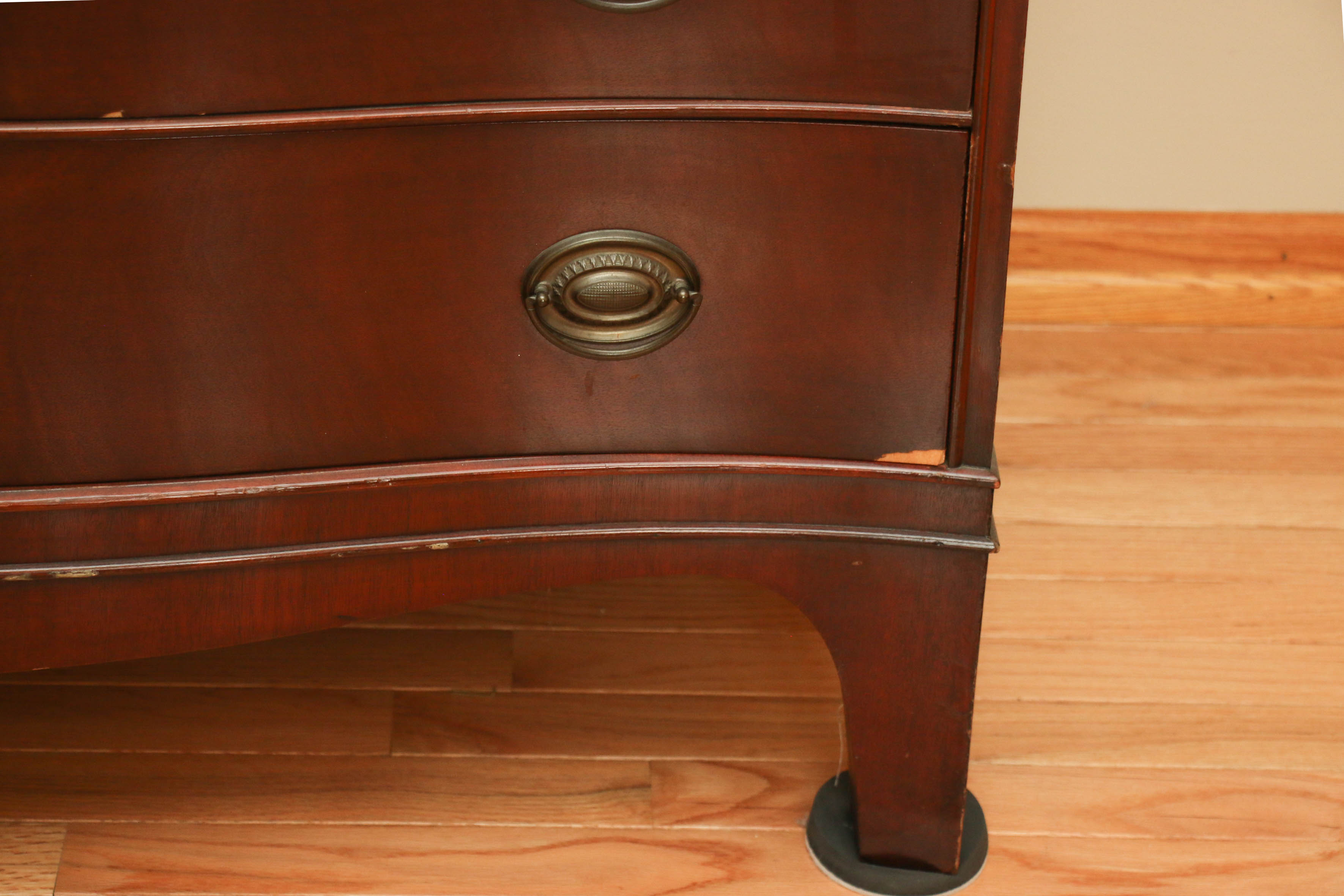 Morganton Furniture Co. Bow Front Dresser and Mirror, Mid-20th Century