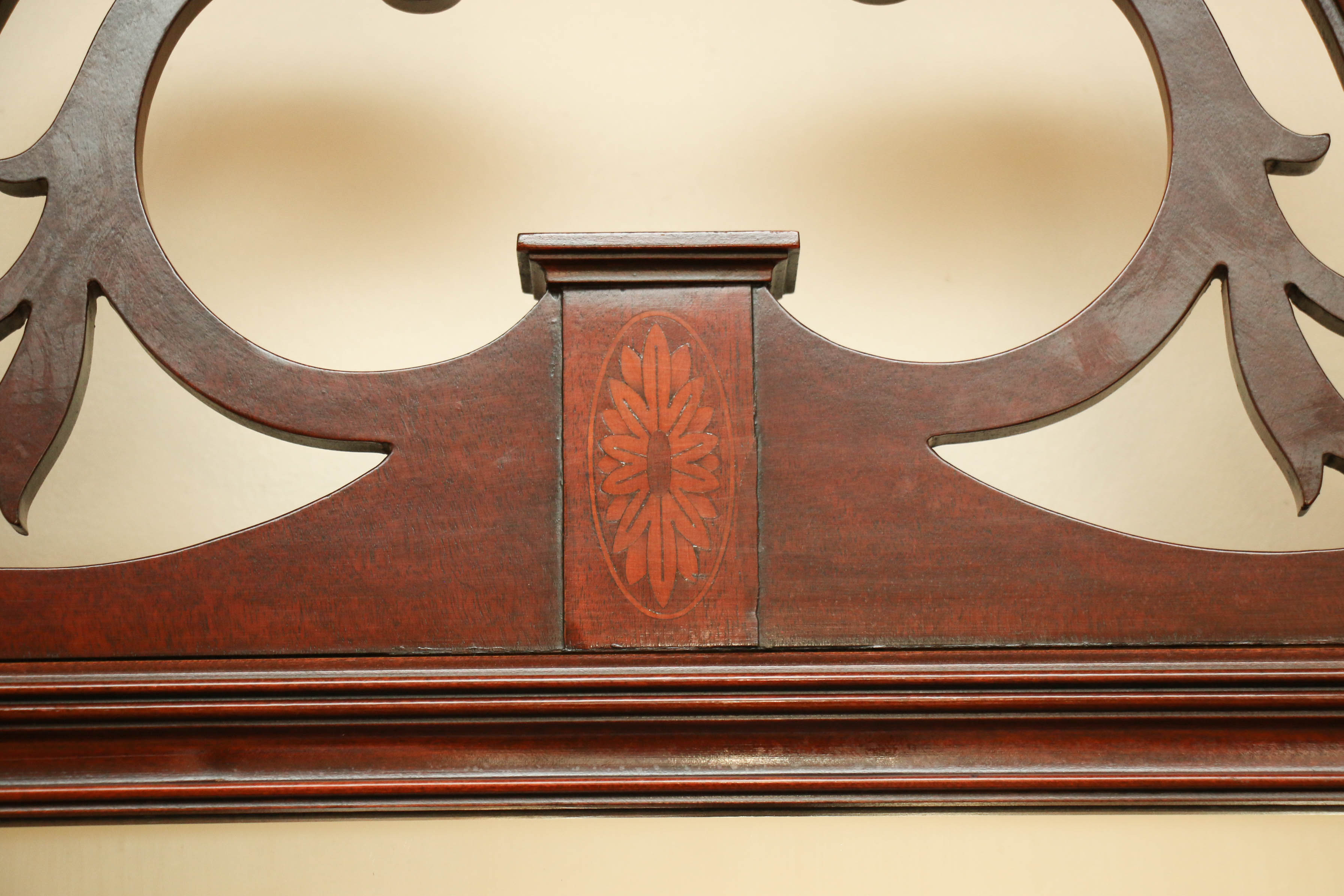 Morganton Furniture Co. Bow Front Dresser and Mirror, Mid-20th Century