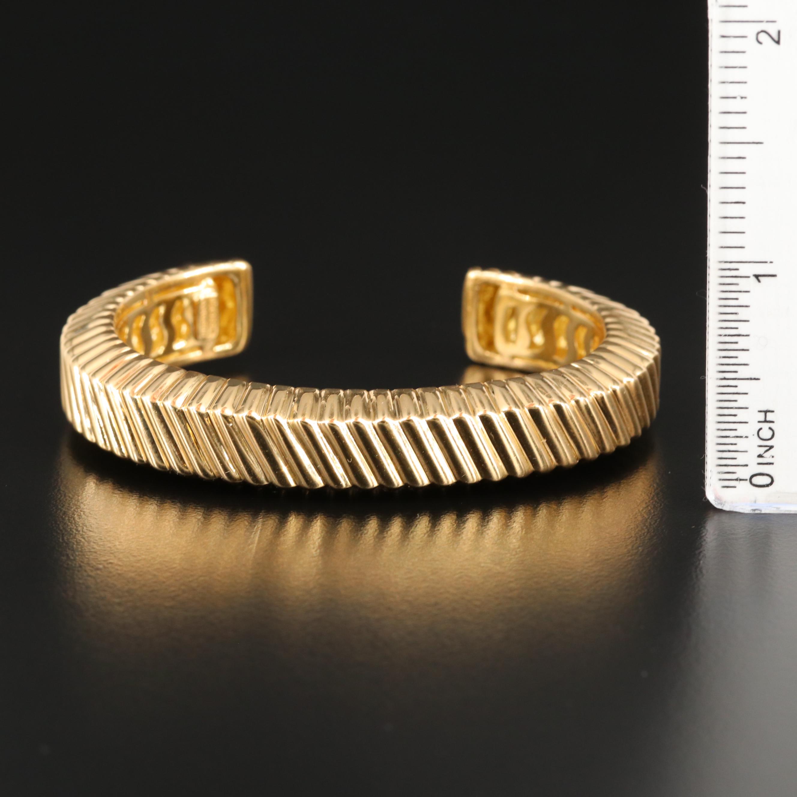 Tiffany & Co. 18K Fluted Cuff