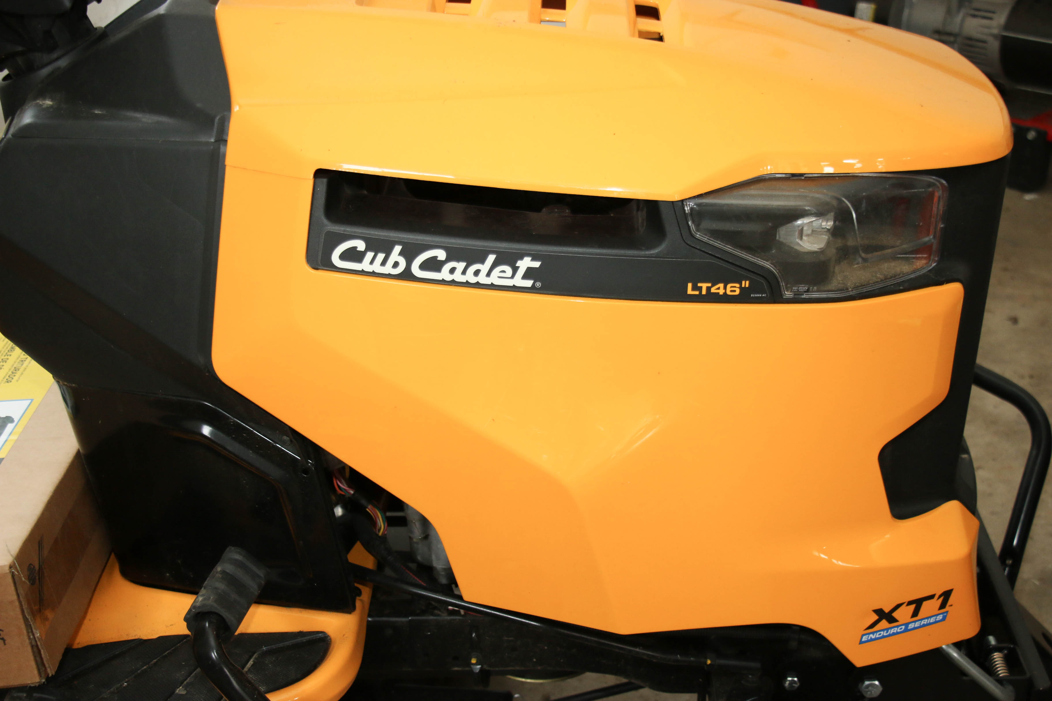 Cub Cadet XT1 Enduro Series LT46 Lawn Tractor with Snow Blade