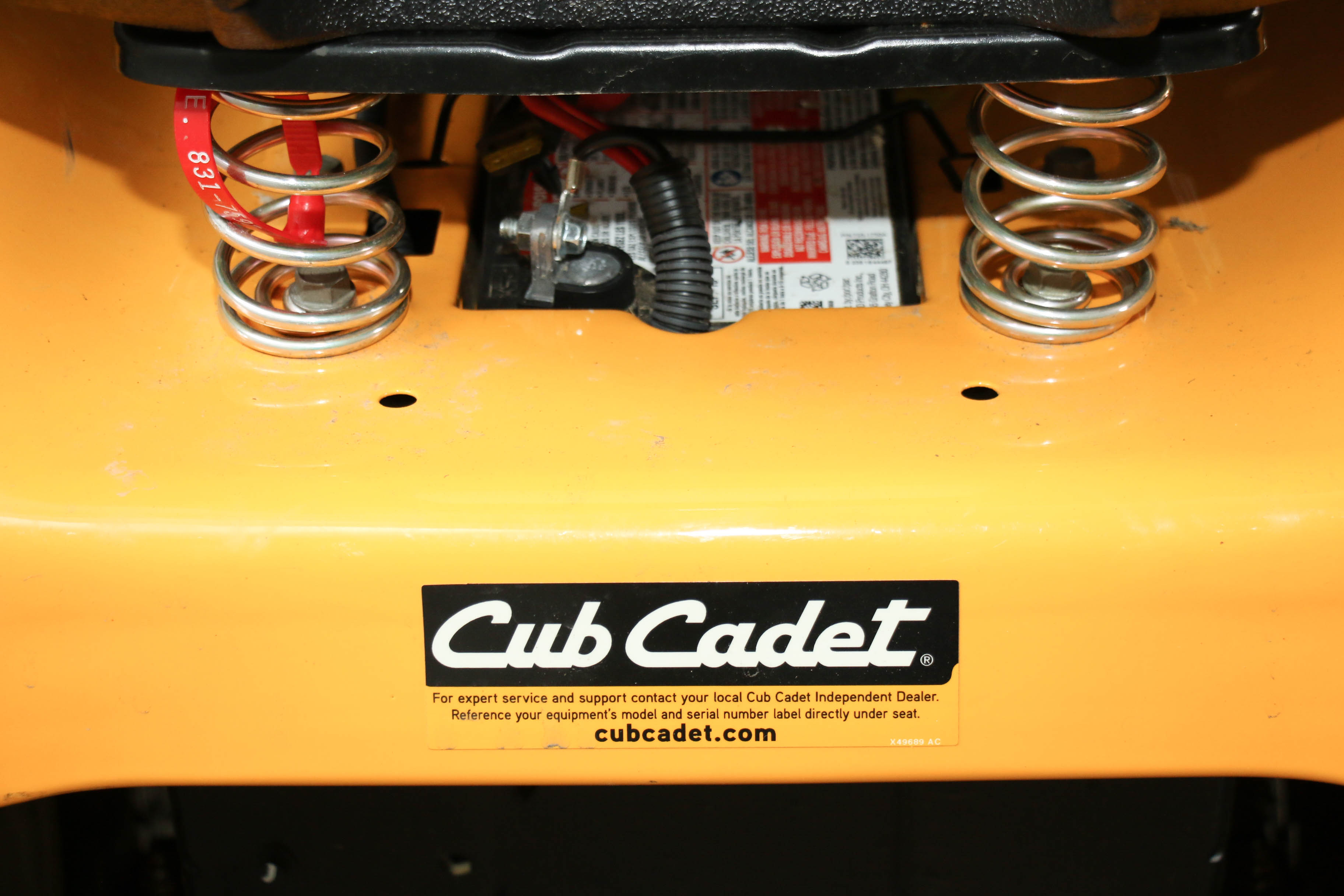 Cub Cadet XT1 Enduro Series LT46 Lawn Tractor with Snow Blade