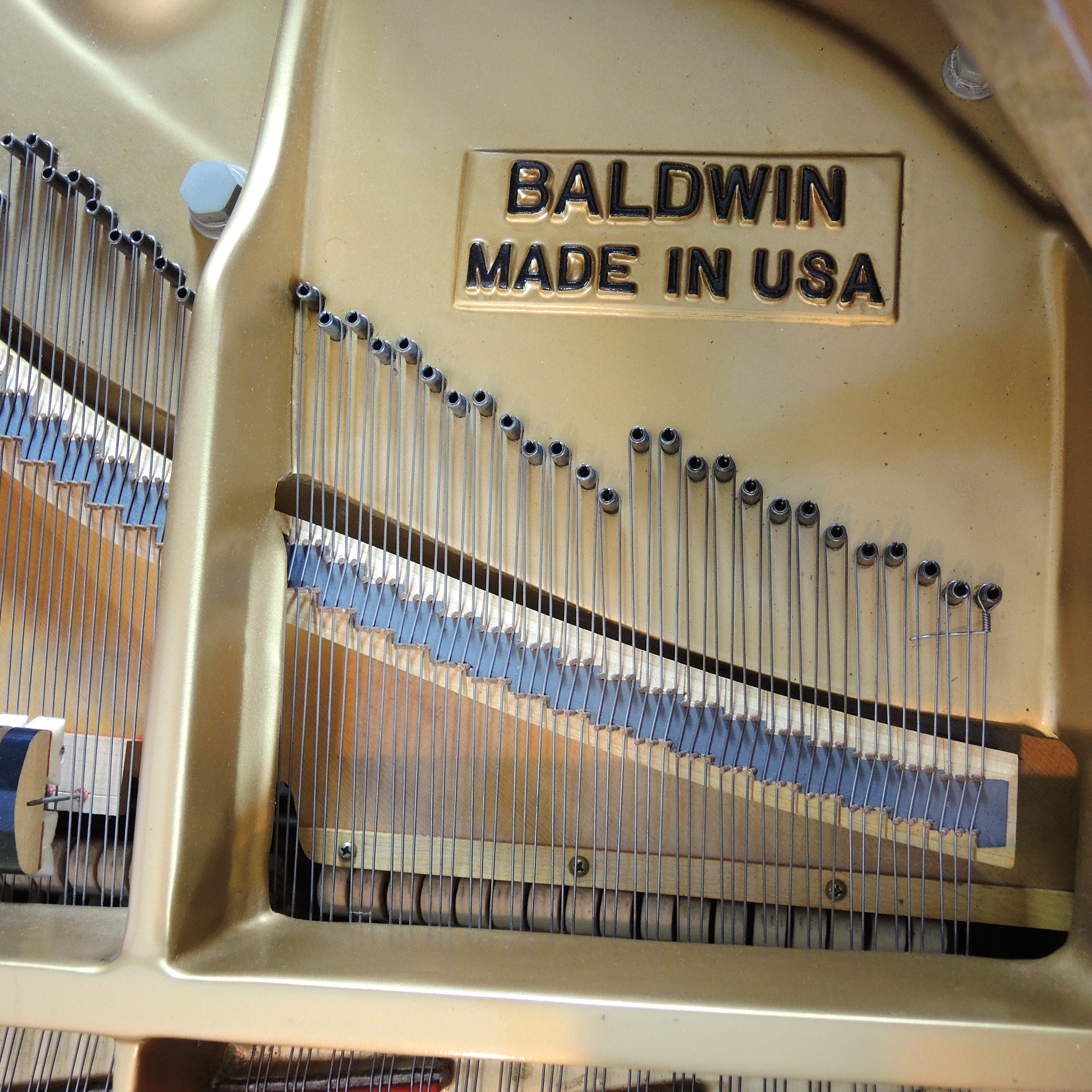 Baldwin "Grand Prix Paris" Baby Grand Piano with Bench