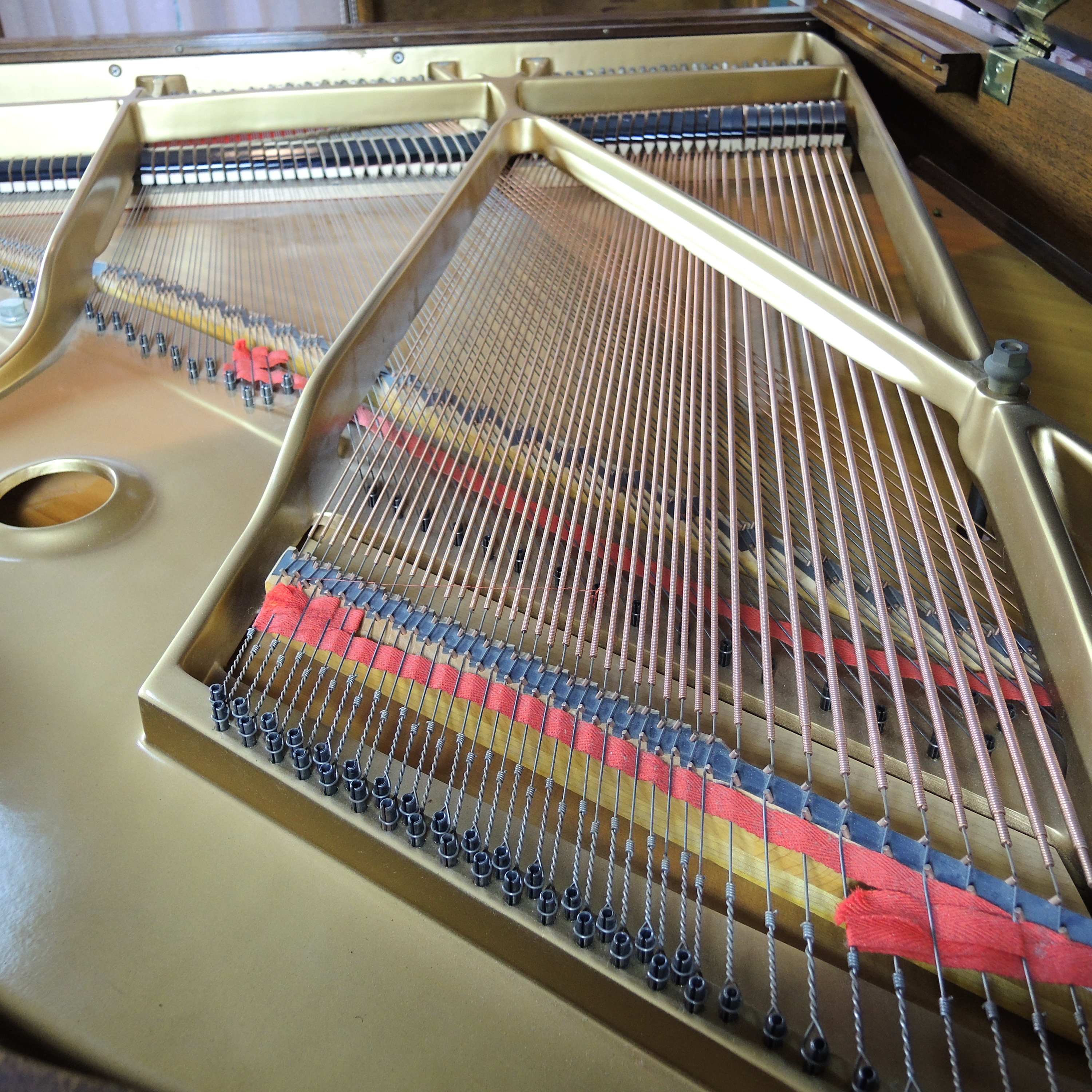 Baldwin "Grand Prix Paris" Baby Grand Piano with Bench