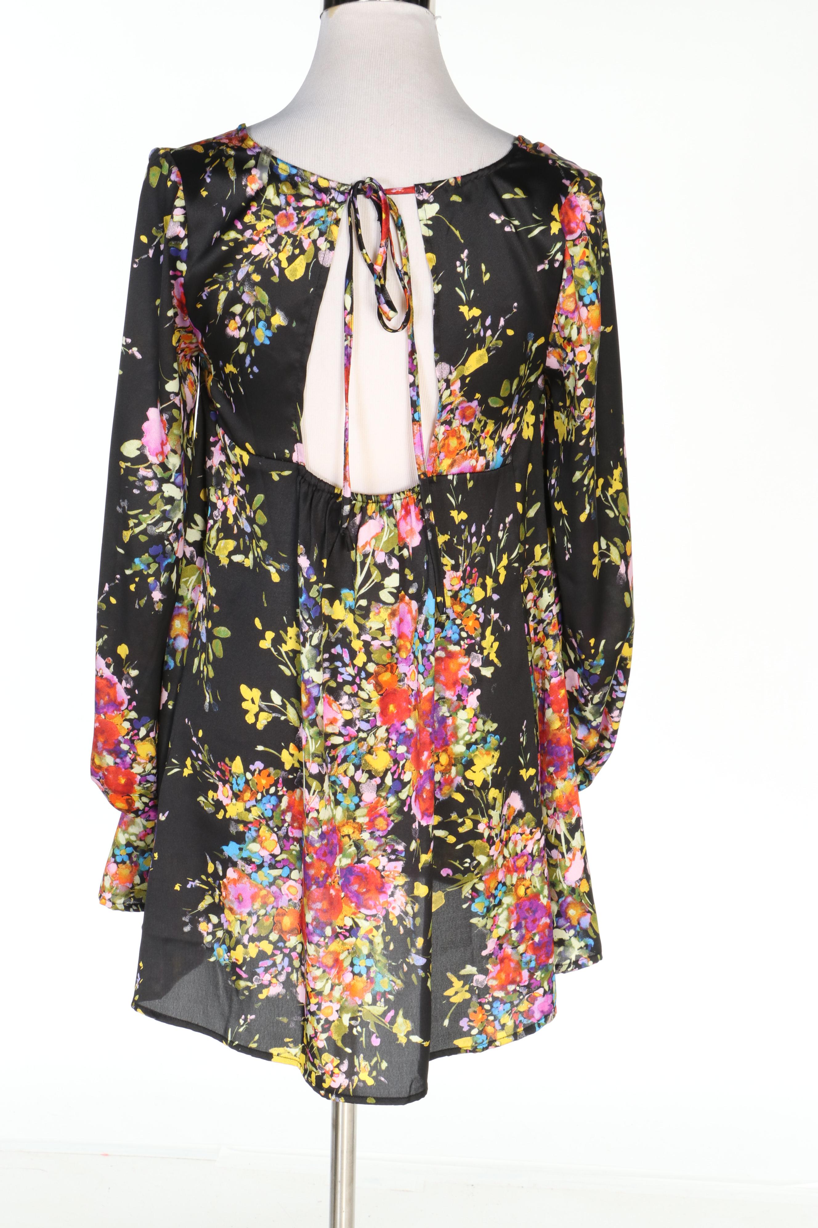 Sandro Ferrone, Akiabara, Markova, Calandra, On The Road and Other Dresses