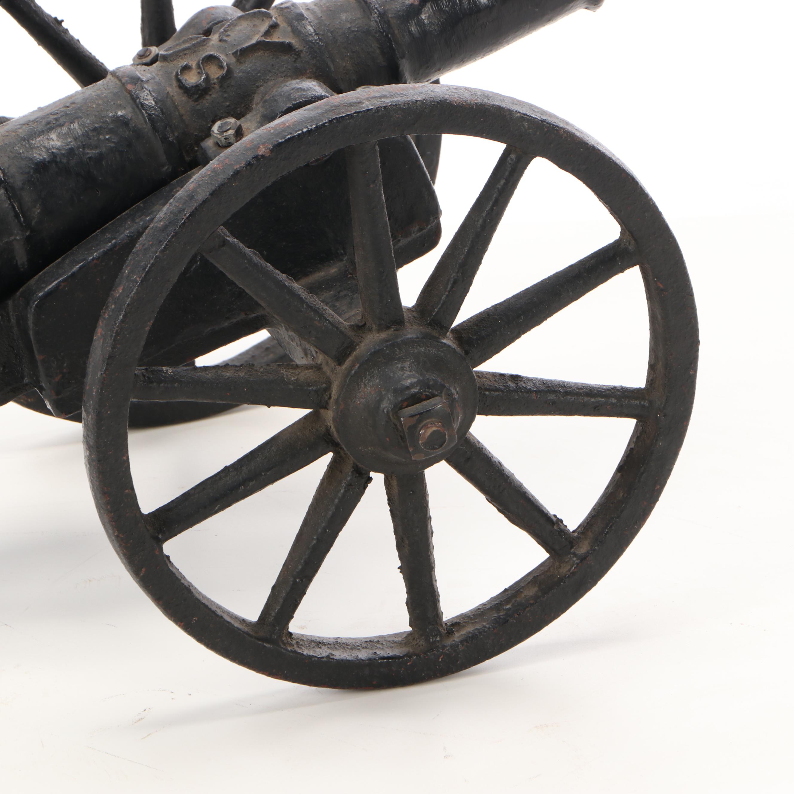 Cast Iron Miniature Cannon