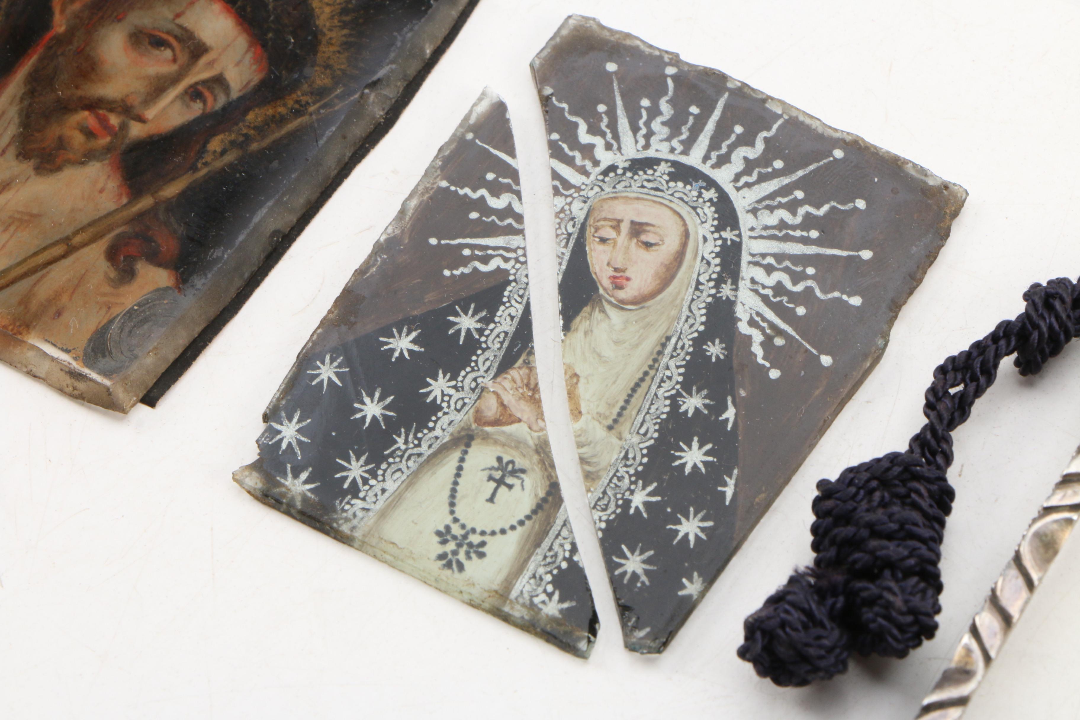 Spanish Colonial Églomisé Pendant with Papal Bull of 1715, Late 17th Century