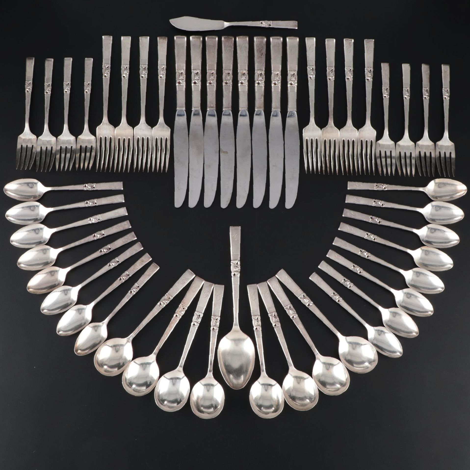 Oneida Community "Morning Star" Silver Plate Flatware Service for Eight