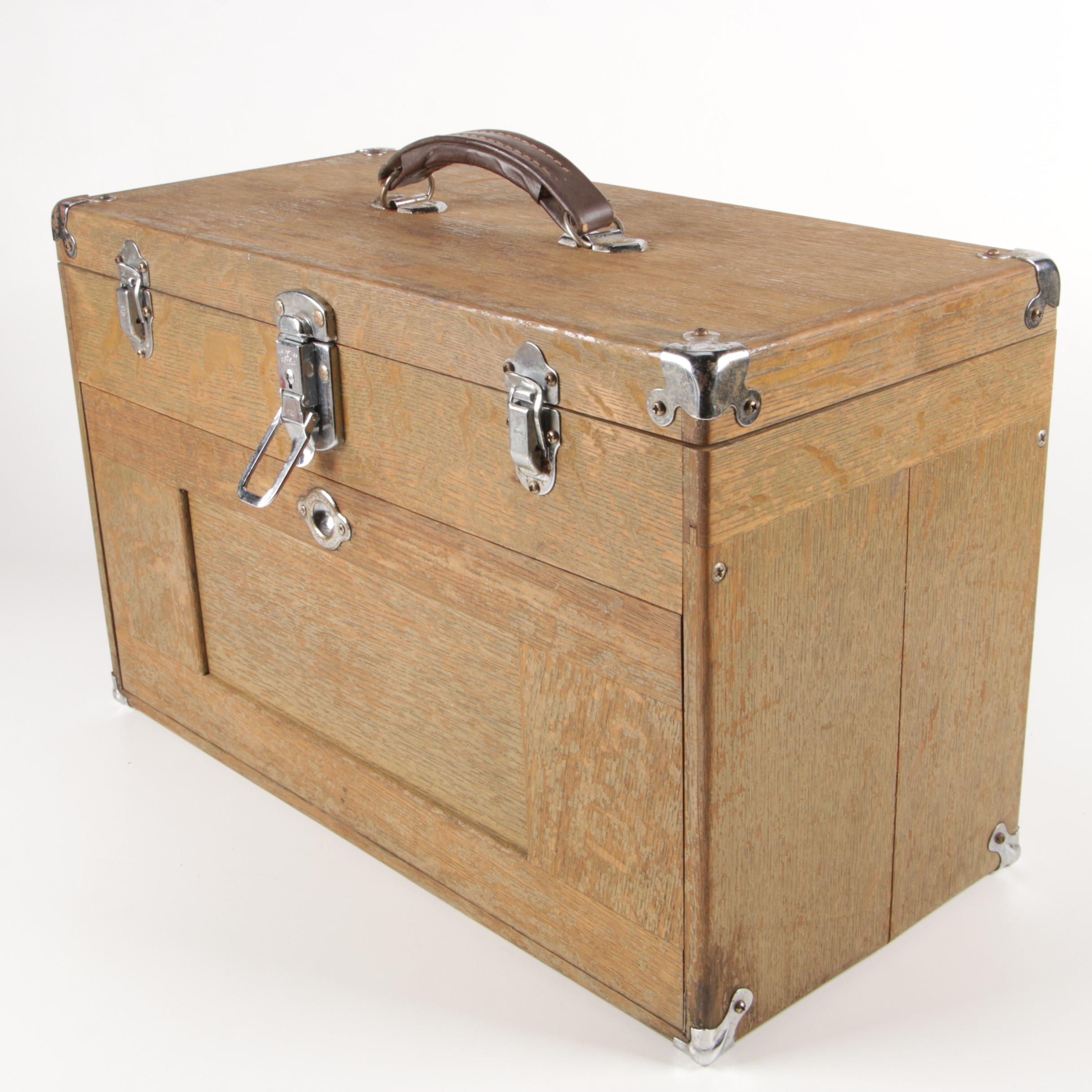 H. Gertsner & Sons Dayton, Ohio, Model "KY60" Oak Machinist Tool Box, Mid-20th C