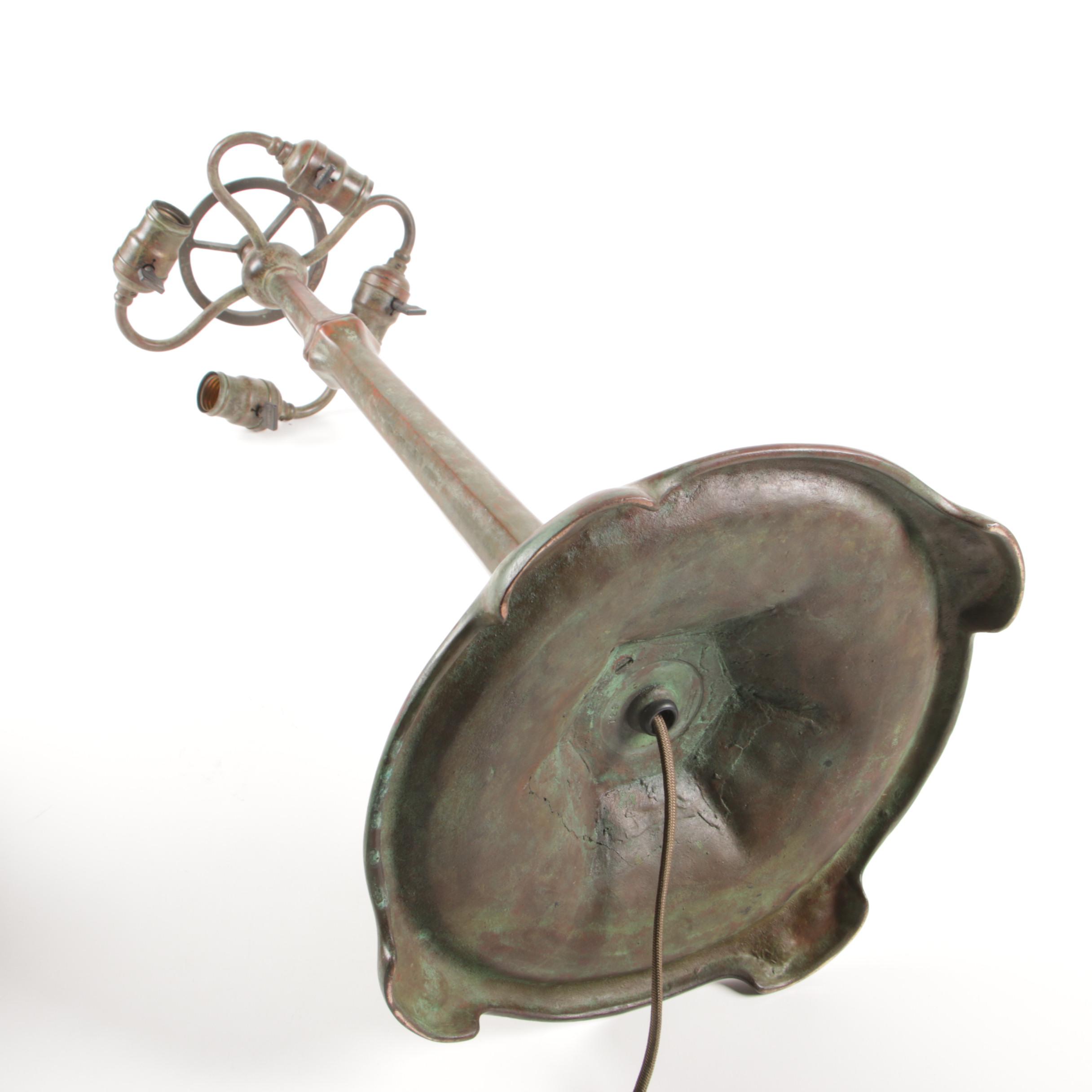 Tiffany Studios "Swirling Lemon Leaf" Patinated Bronze and Glass Lamp, 1910-20