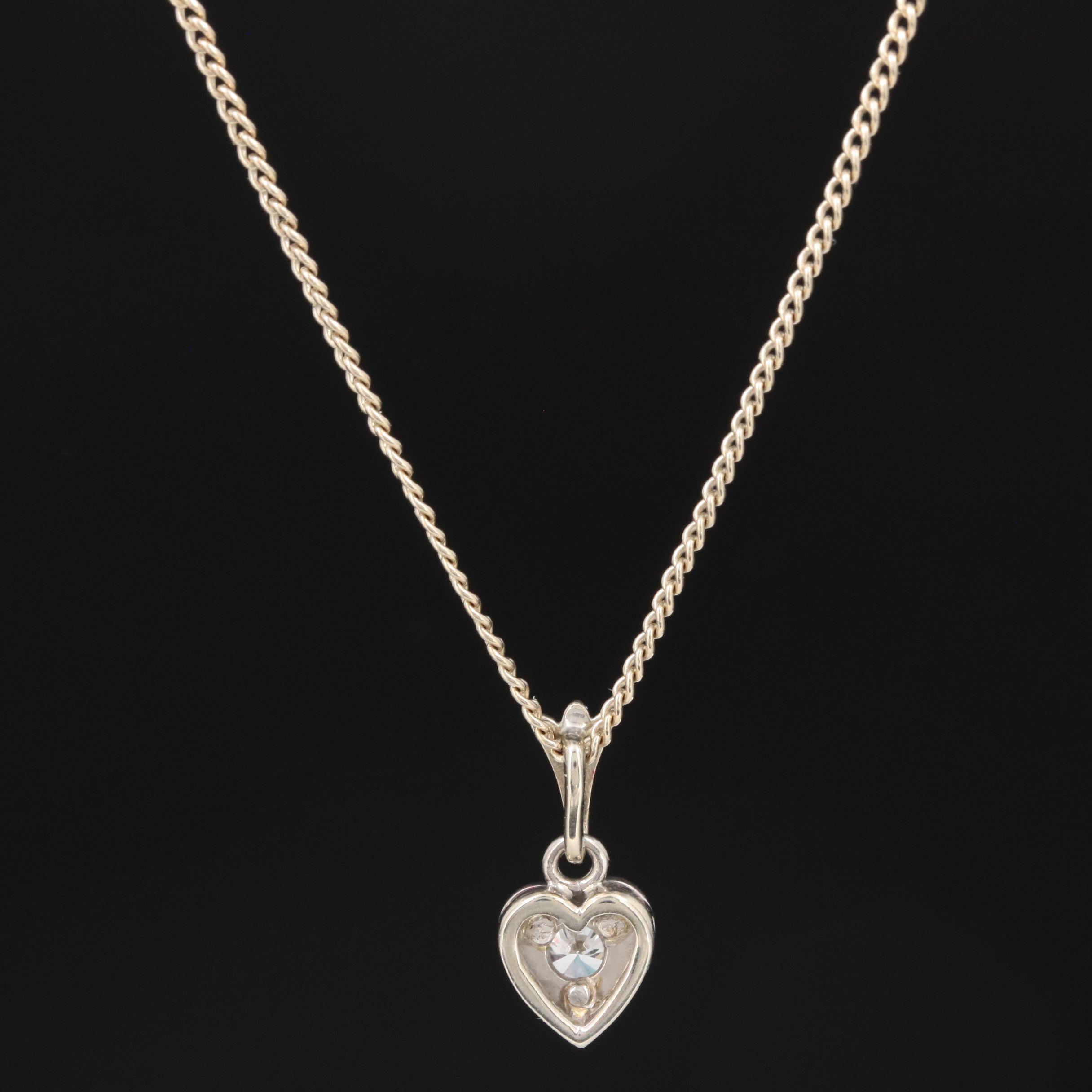 14K White Gold Diamond Heart Pendant Necklace