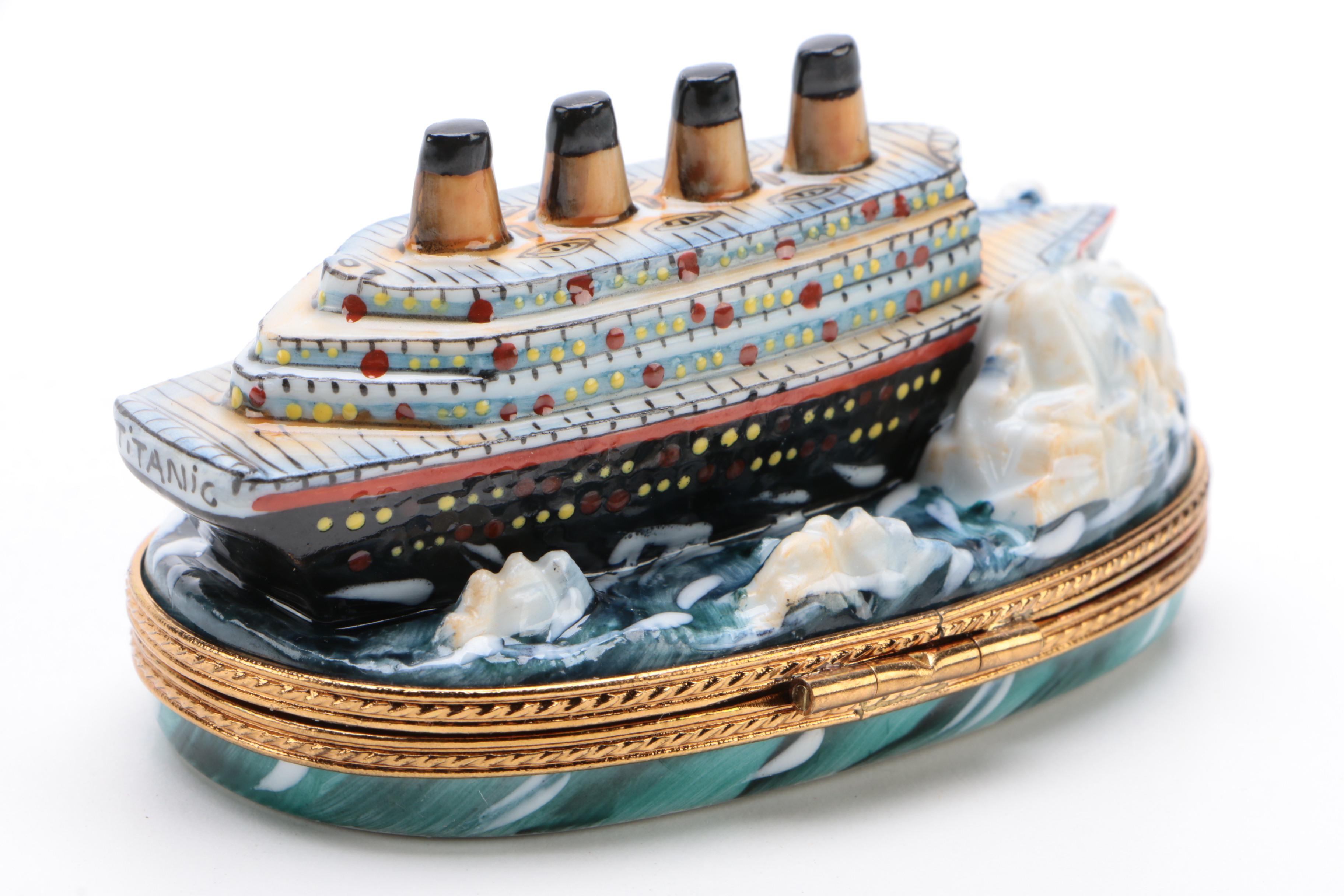 Limoges Limited Edition"Titanic Hitting Iceberg" Trinket Box, 393/750