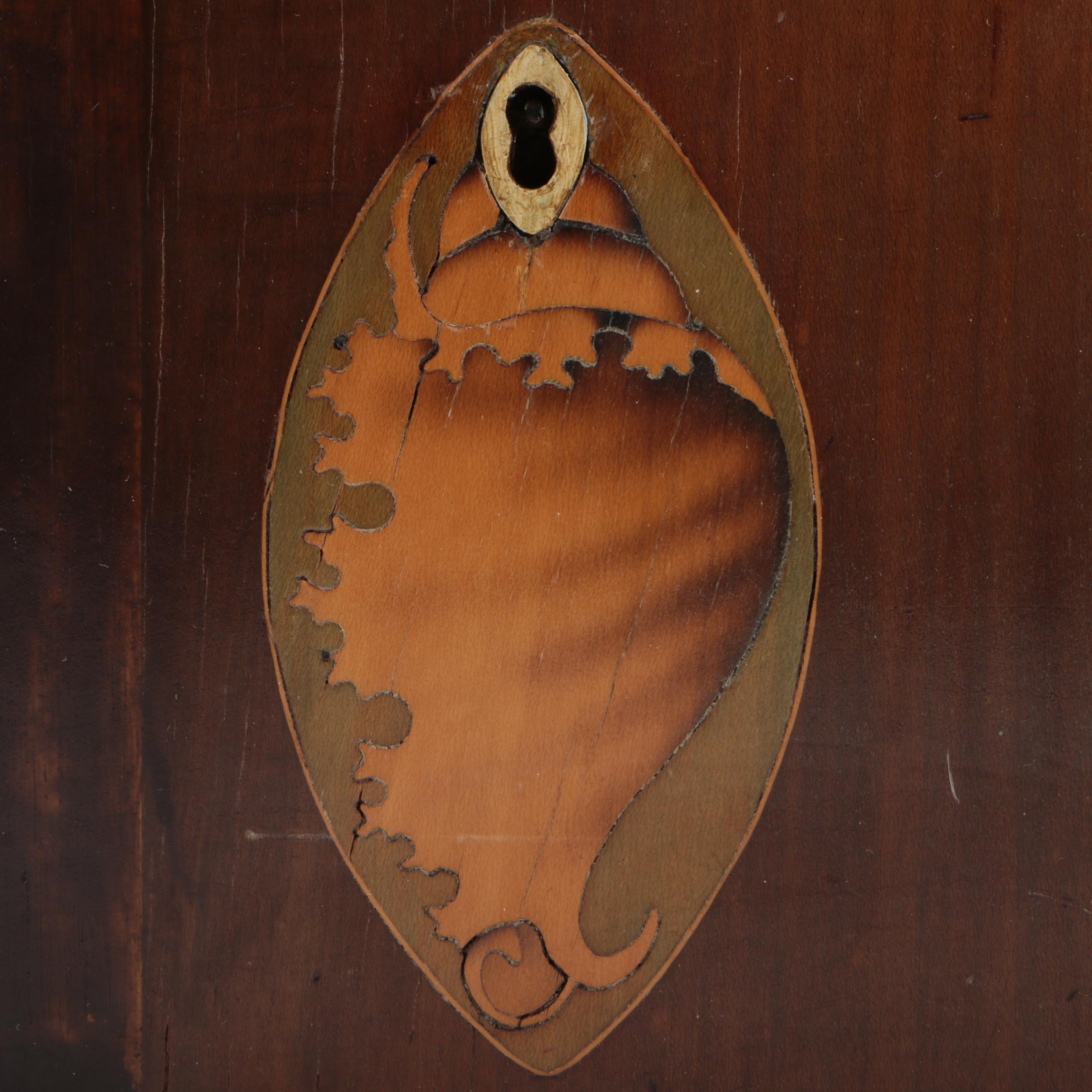 Mahogany Tea Caddy with Shell Inlay, 19th Century