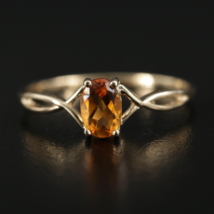 14K Gold Citrine Ring with Twisted Shoulders