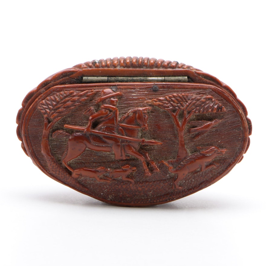 Hand-Carved Hunting Scene Coquilla Snuff Box, Late 18th/ Early 19th