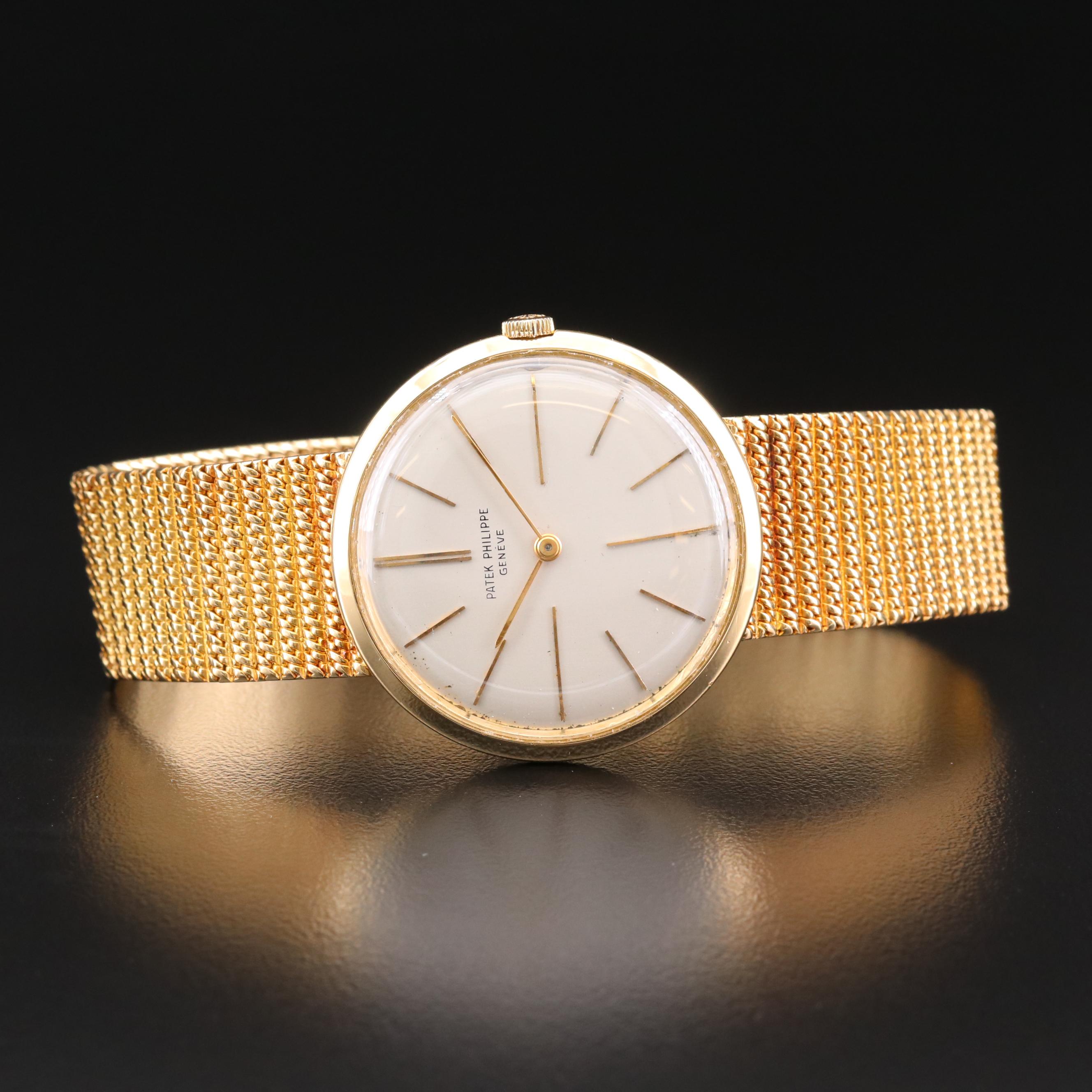 Vintage Patek Philippe Calatrava Ref. 2590 18K Gold Stem Wind Watch