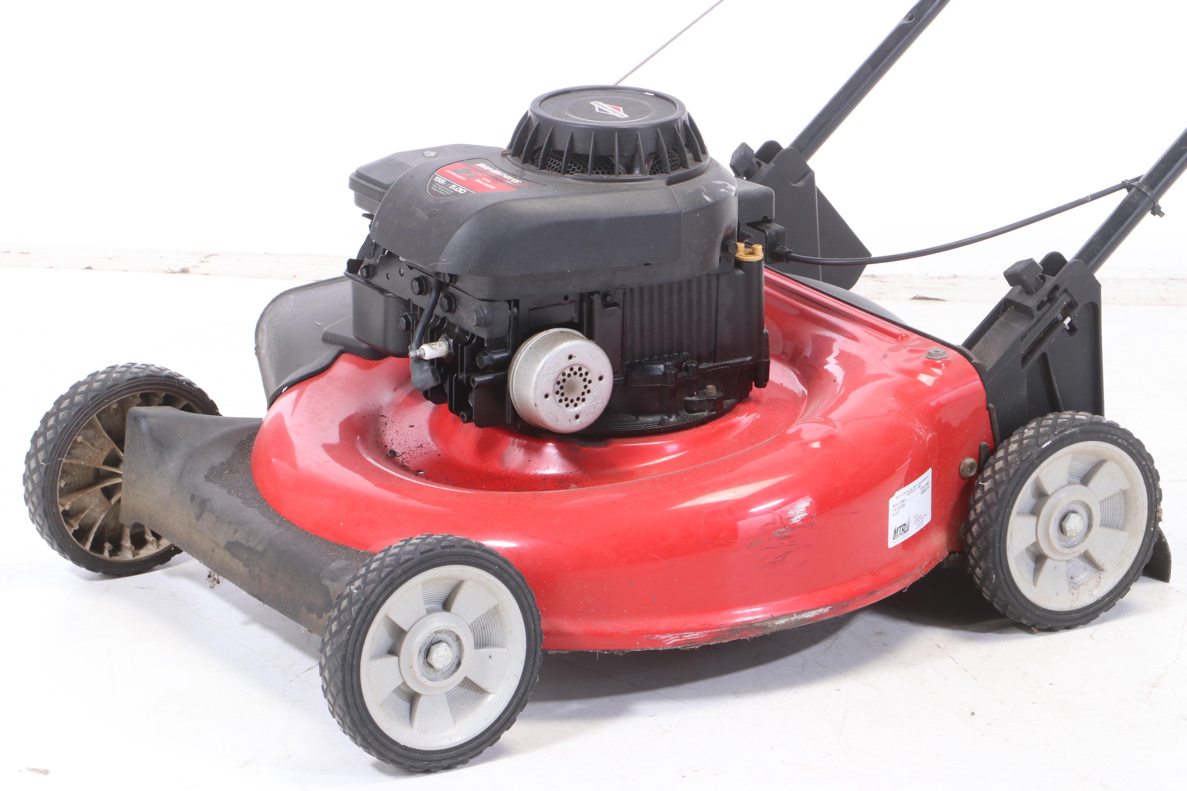 Briggs & Stratton 21-Inch Push Assist Lawnmower