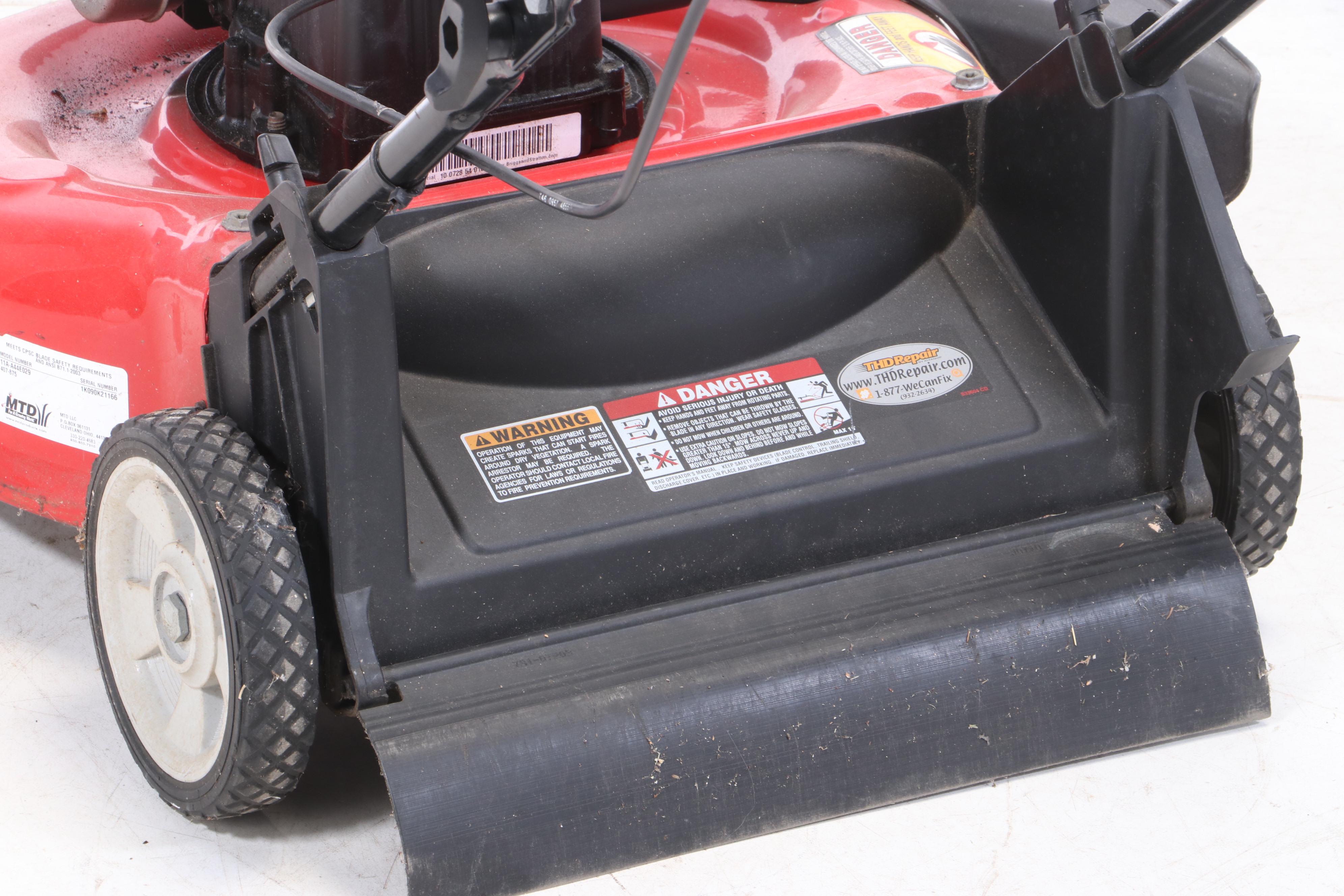 Briggs & Stratton 21-Inch Push Assist Lawnmower