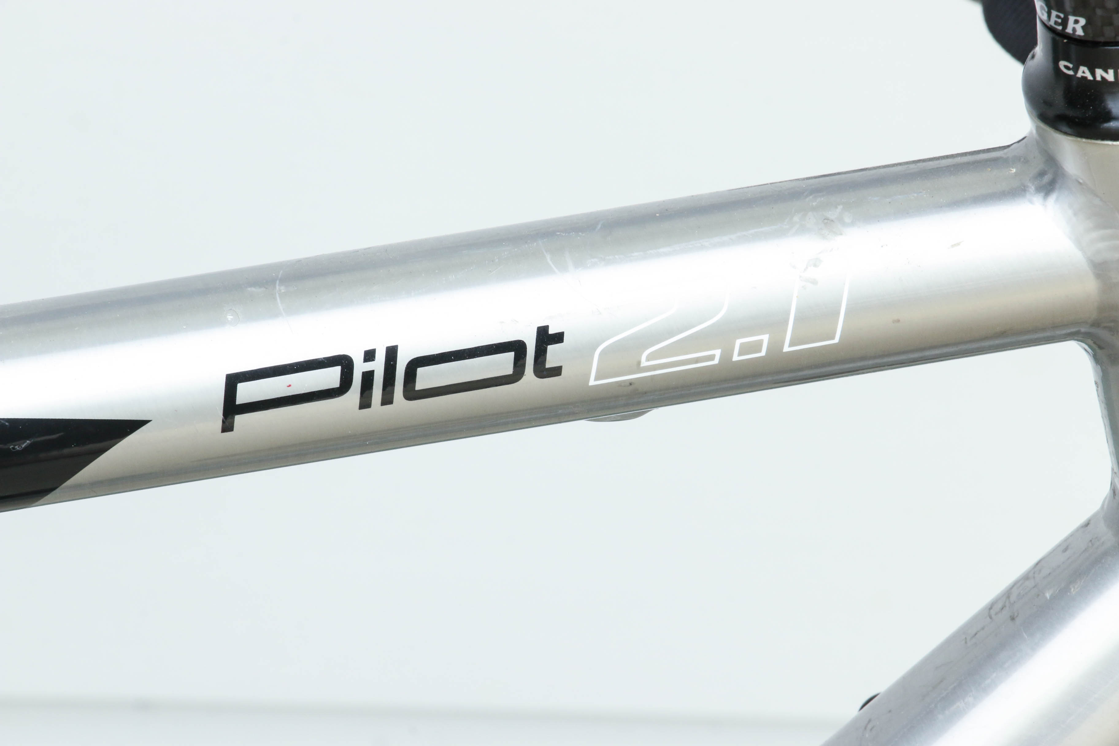 Trek Pilot 2.1 Men's Road Bicycle