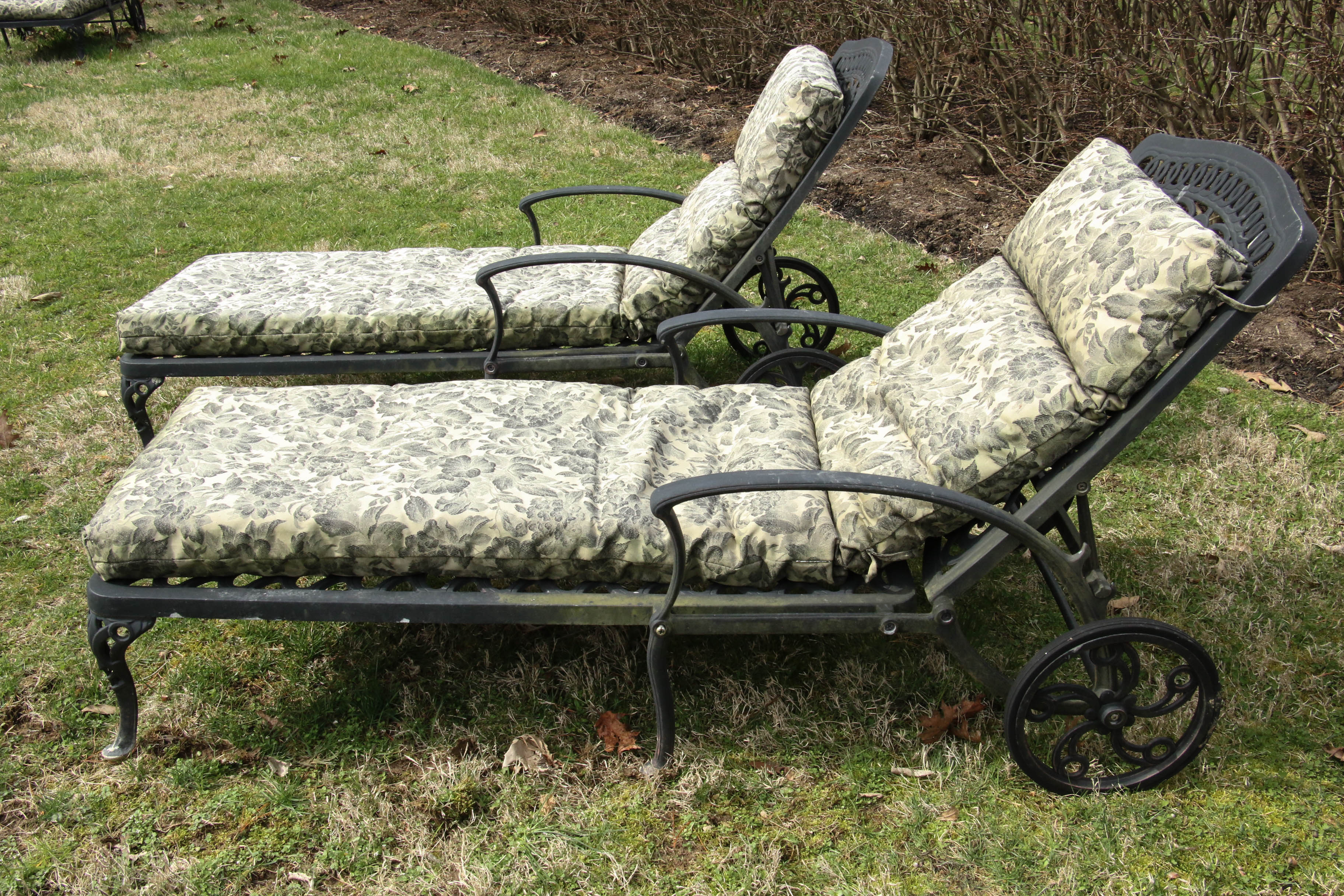 Meadowcraft Style Wrought Iron Outdoor Lounge Chairs