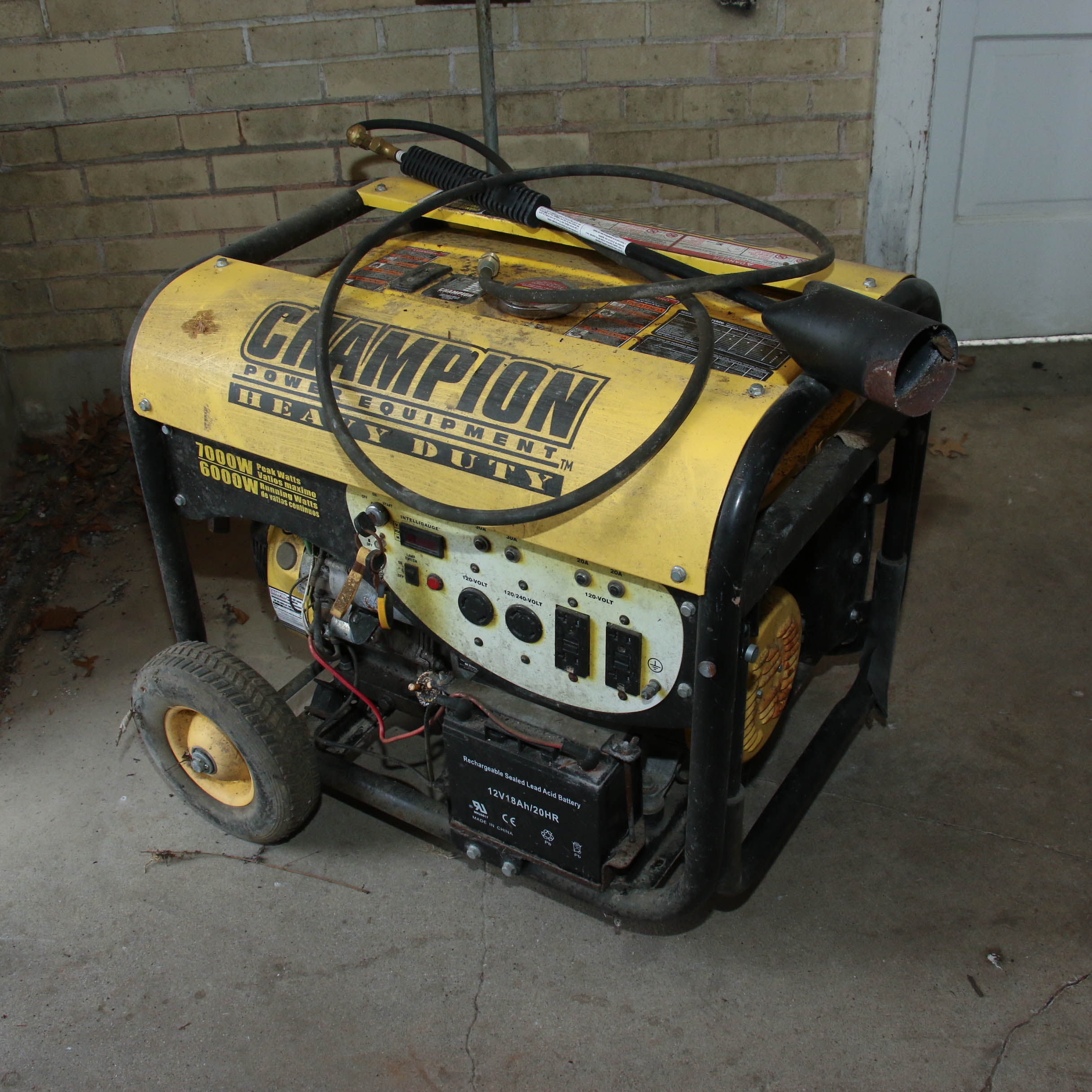 Champion 6000 Gas-Powered Portable Generator