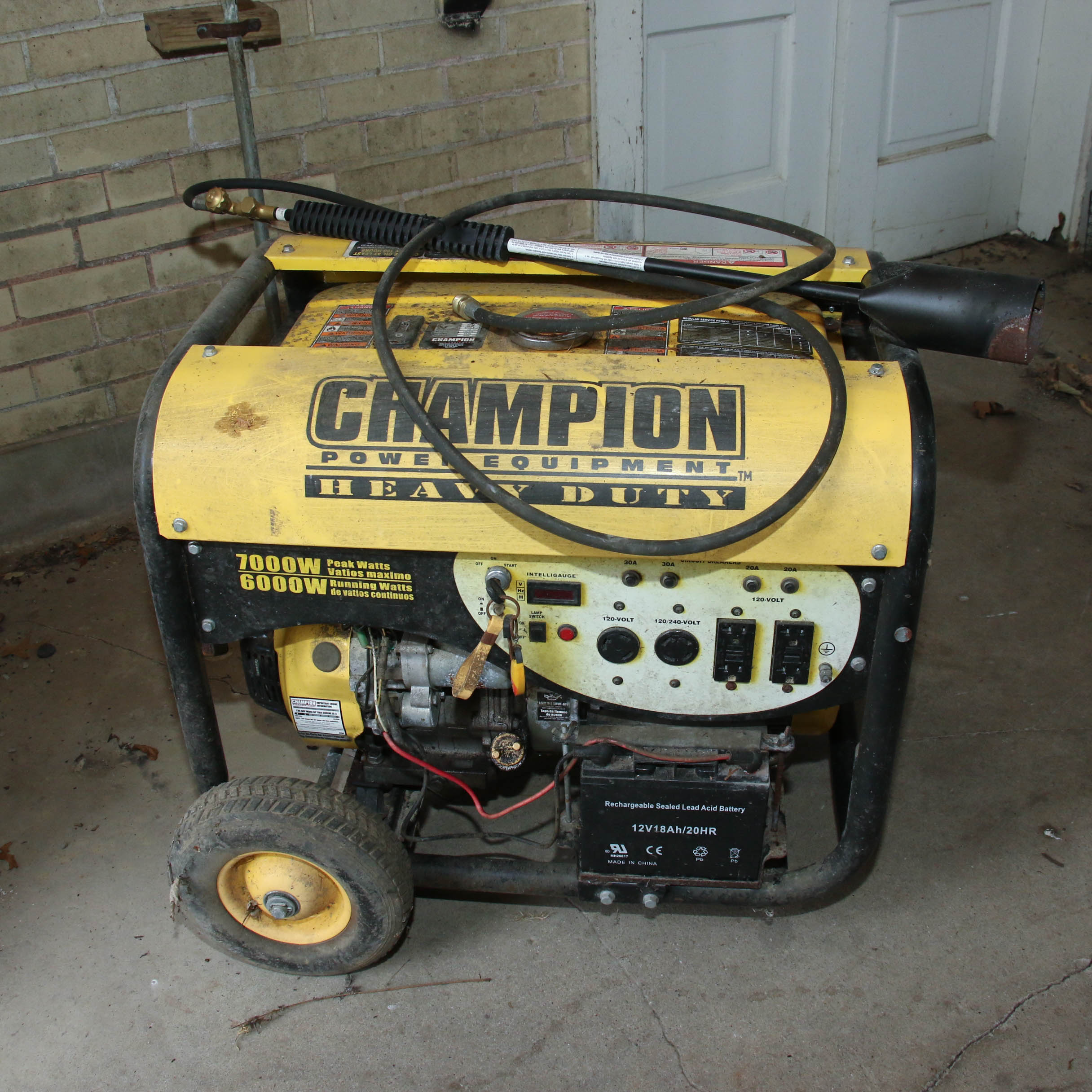 Champion 6000 Gas-Powered Portable Generator