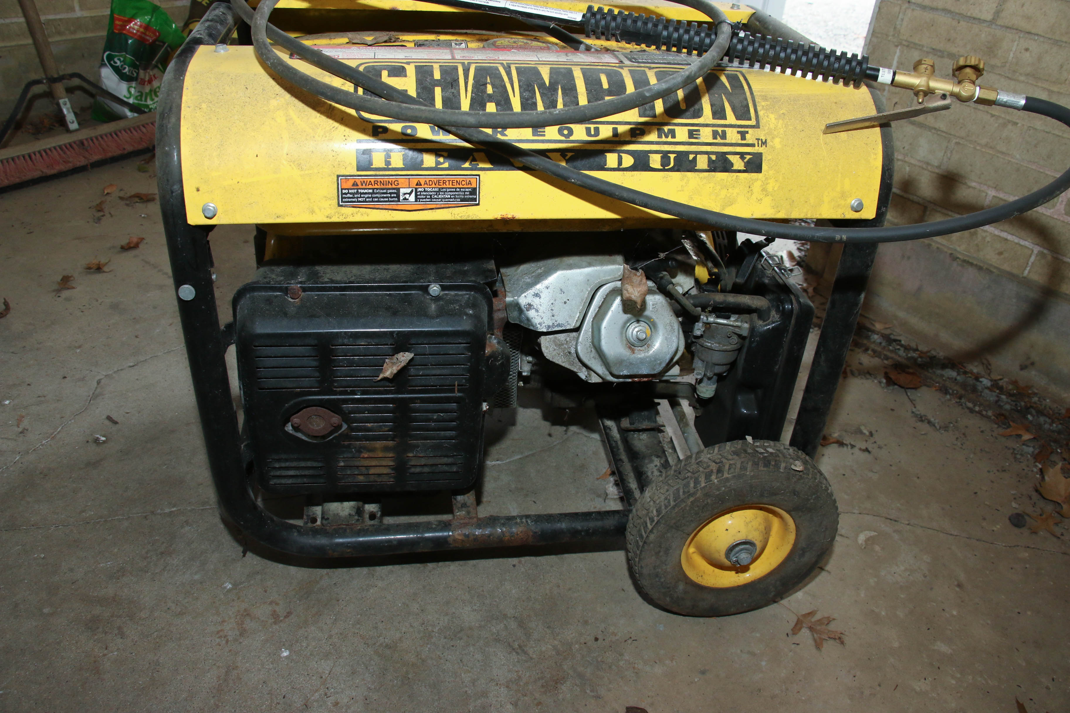 Champion 6000 Gas-Powered Portable Generator