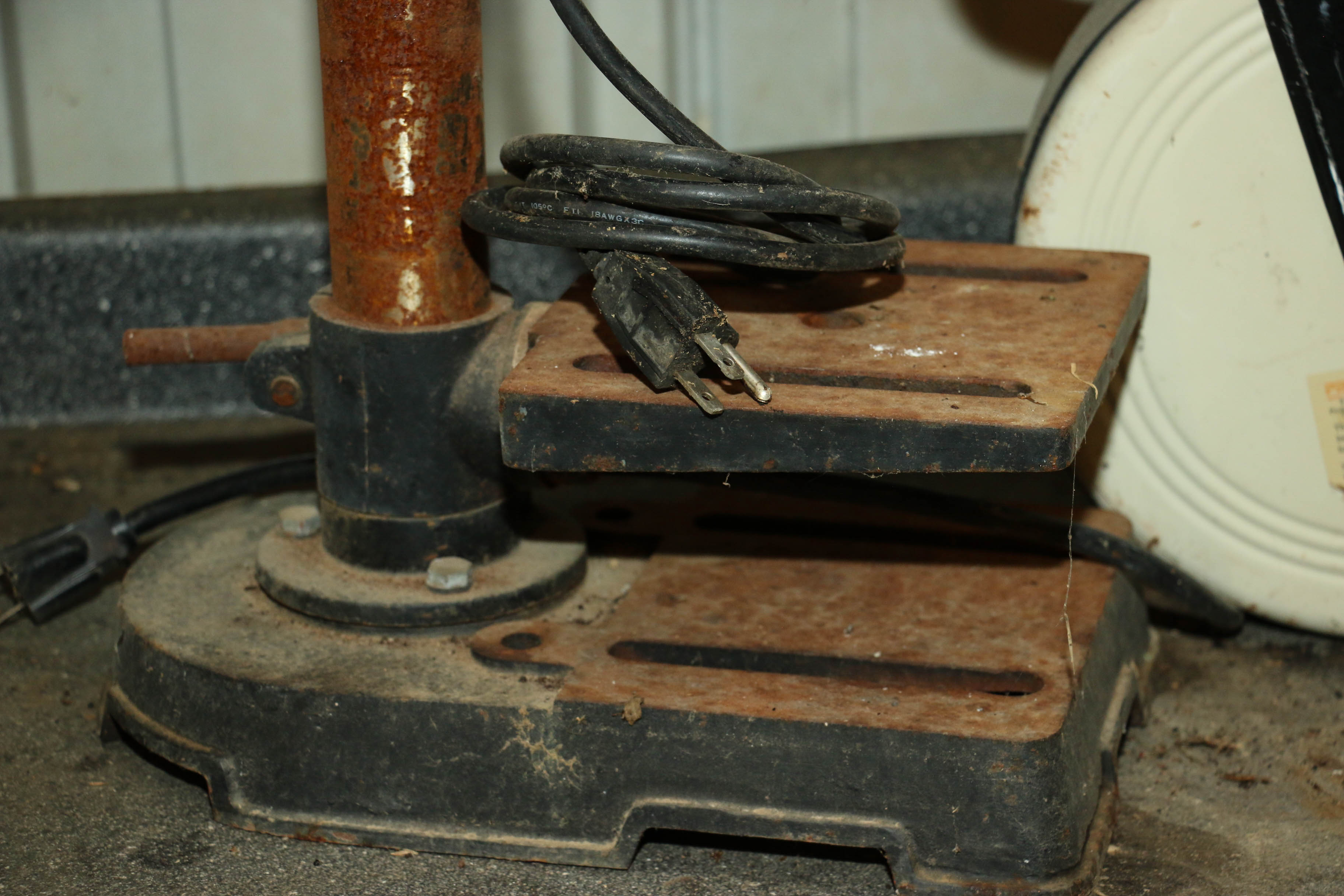 Northern Industrial Tools 5-Speed Drill Press and Husky Reel Extension Cord