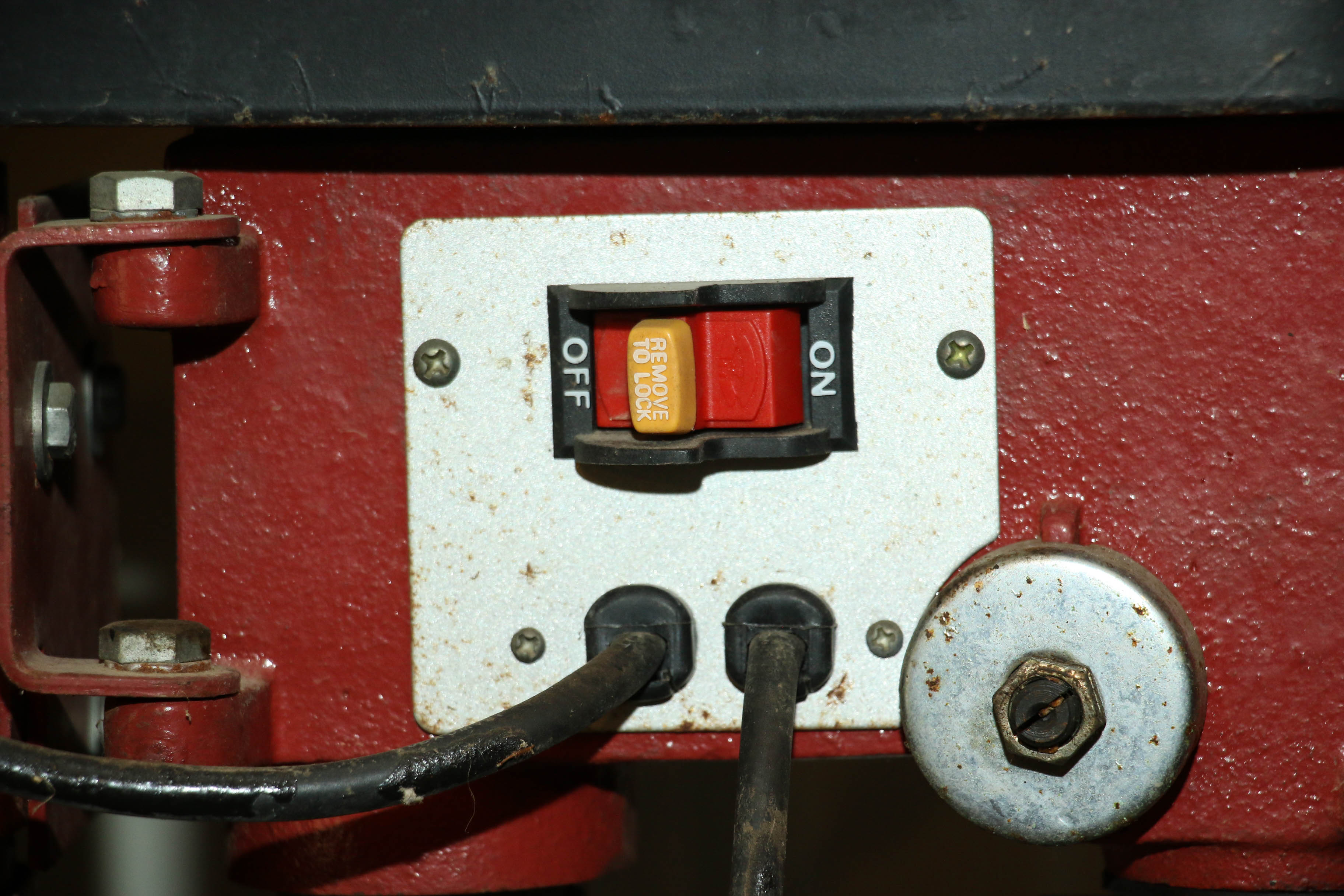 Northern Industrial Tools 5-Speed Drill Press and Husky Reel Extension Cord