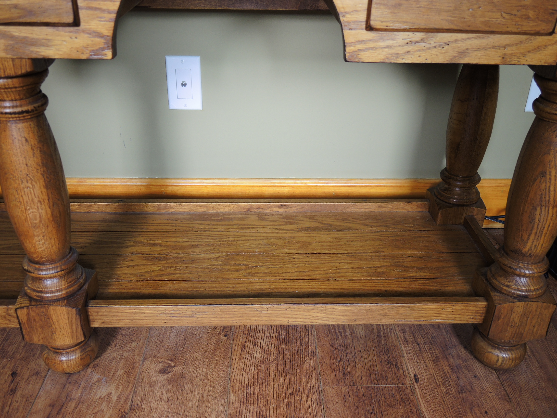 Broyhill "Attic Heirlooms" Oak Sideboard
