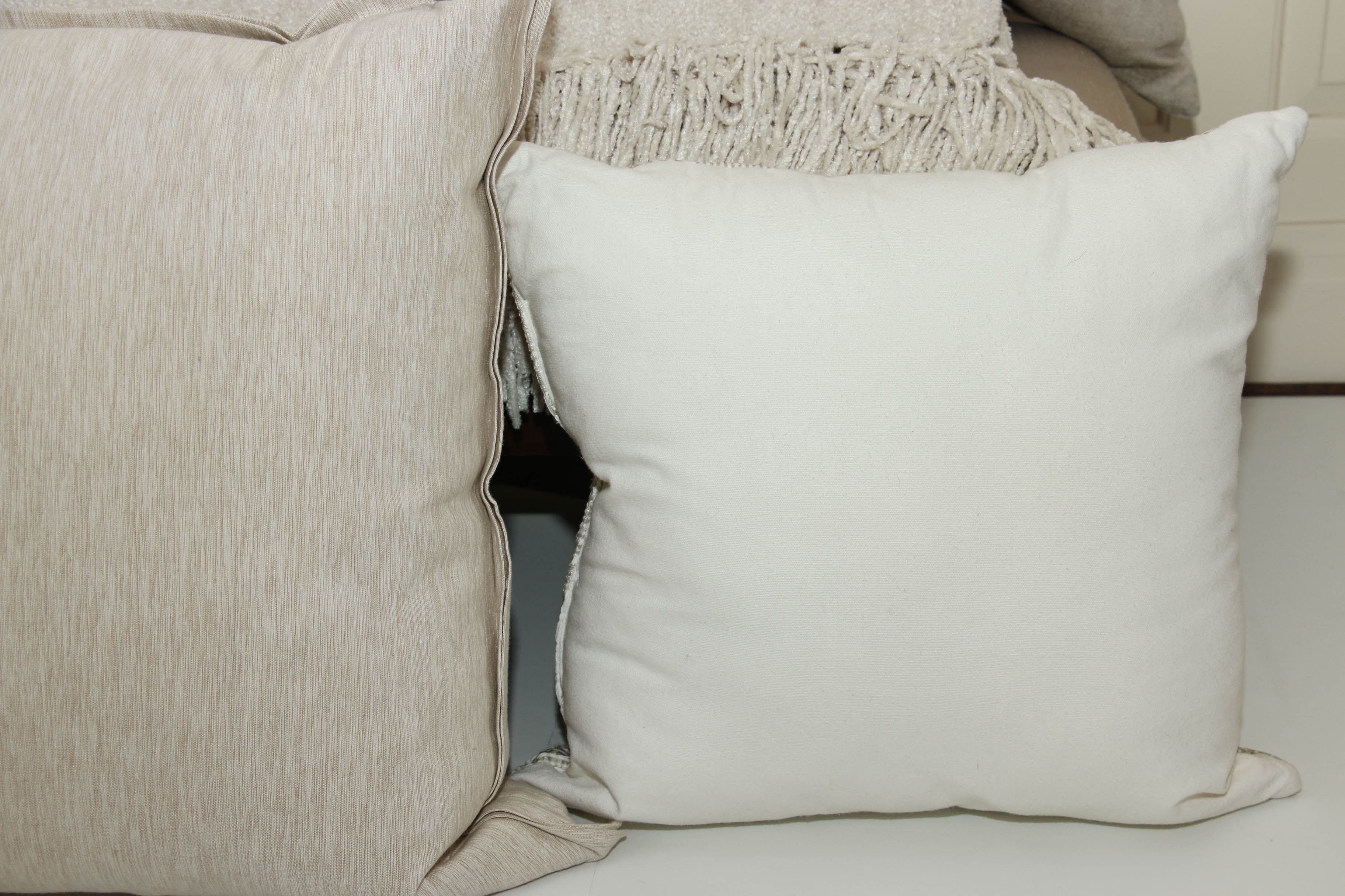 Tufted Upholstered Bench, Decorative Pillows and Throw Blankets