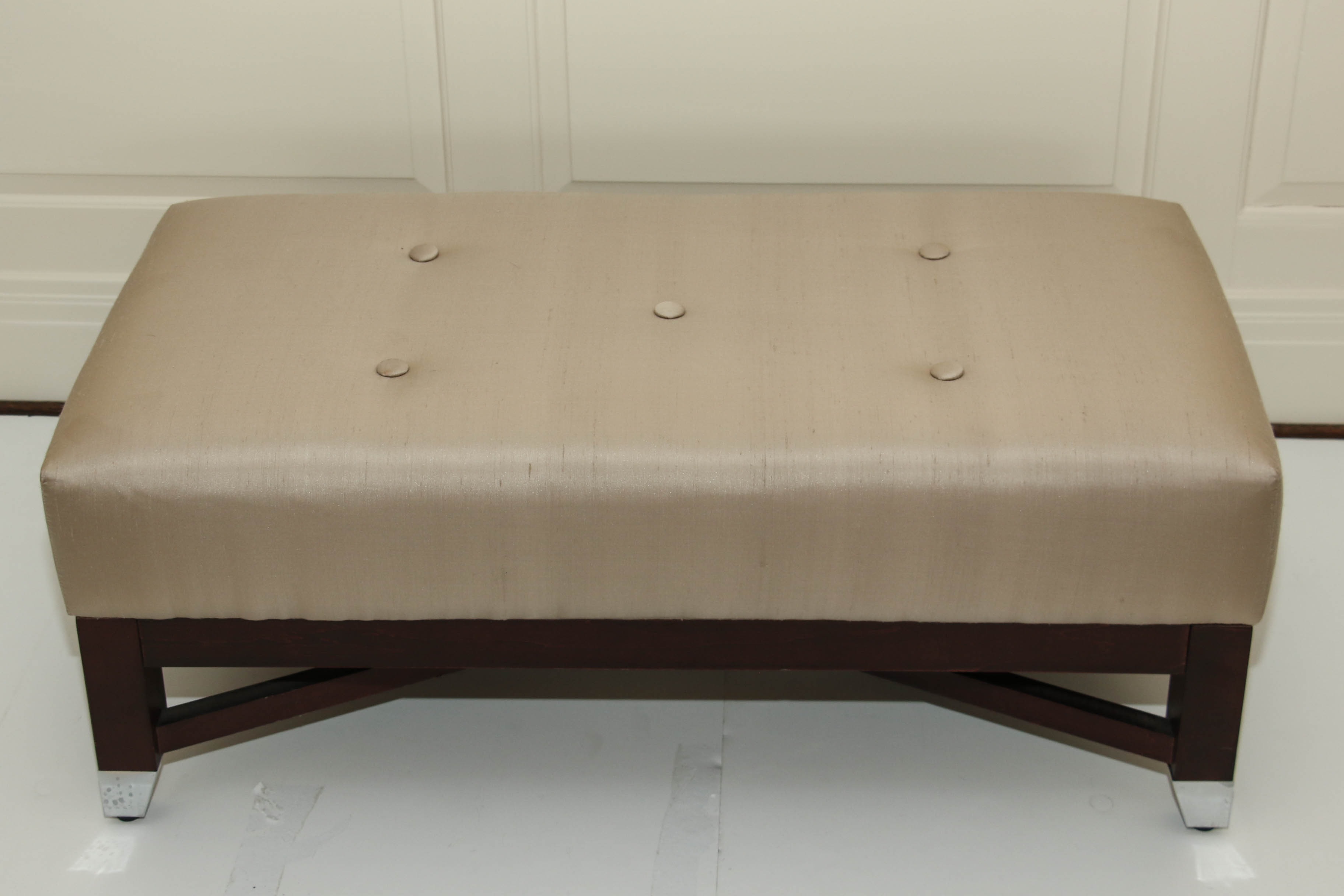 Tufted Upholstered Bench, Decorative Pillows and Throw Blankets