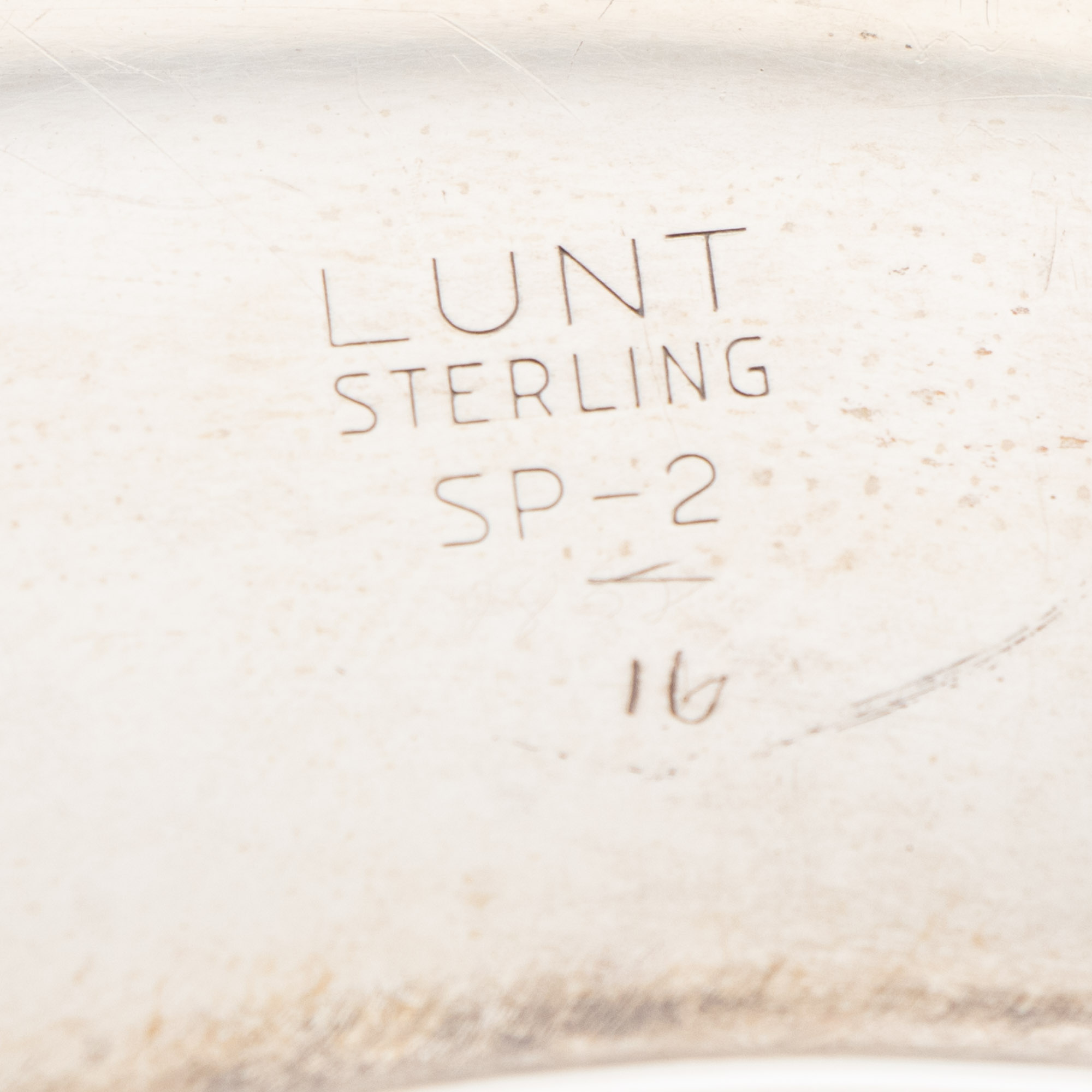 Lunt Sterling Silver "William & Mary"  Plates, Early to Mid 20th Century