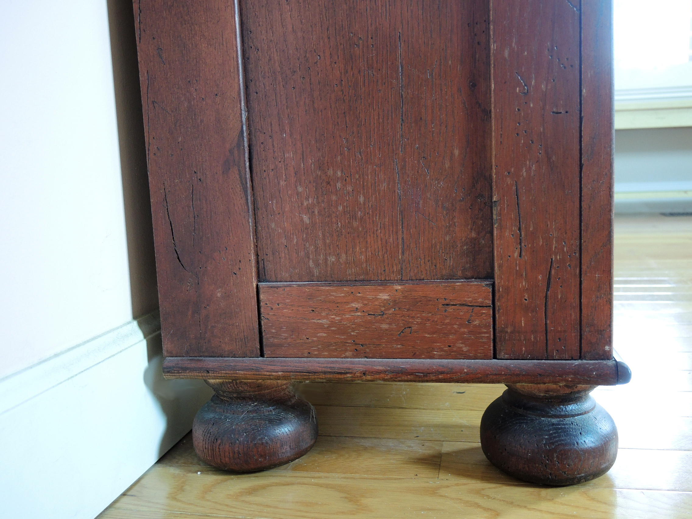 Broyhill "Attic Heirlooms" China Cabinet in Rustic Oak Finish