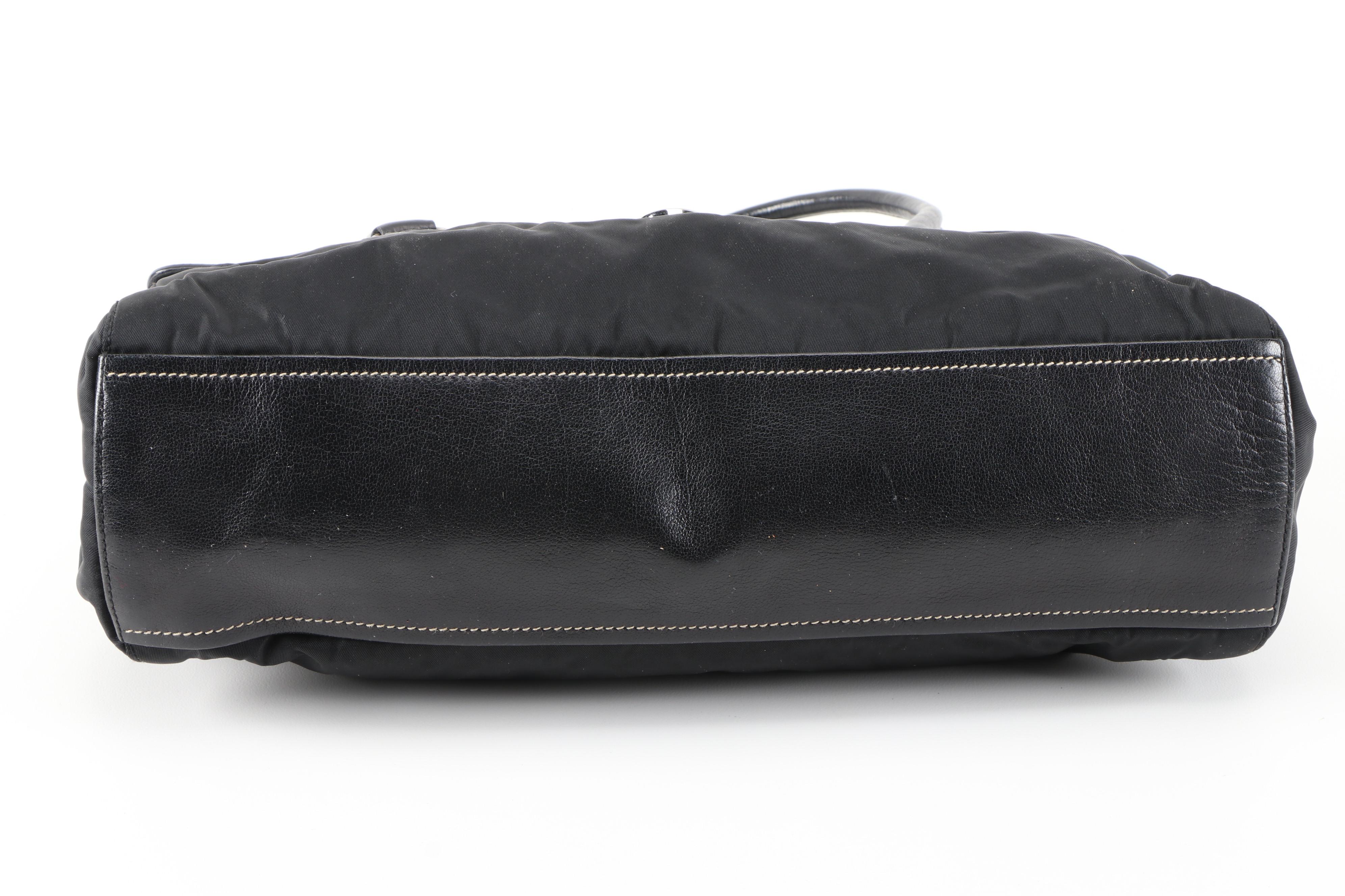 Prada Double Flap Shoulder Bag in Nero Tessuto Nylon and Grained Leather