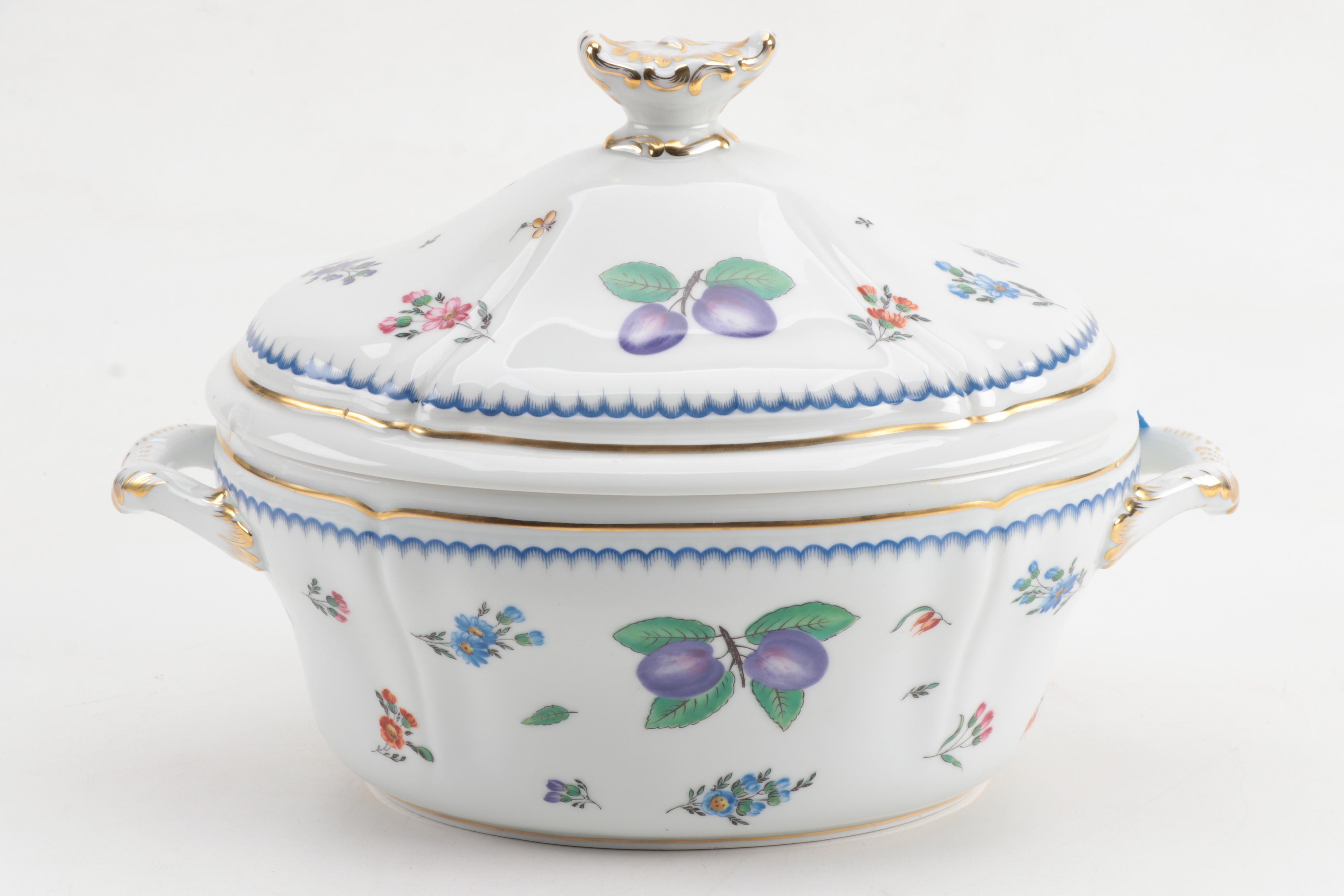Richard Ginori "Perugia" and "Italian Fruits" Porcelain Tureen and Tea Ware