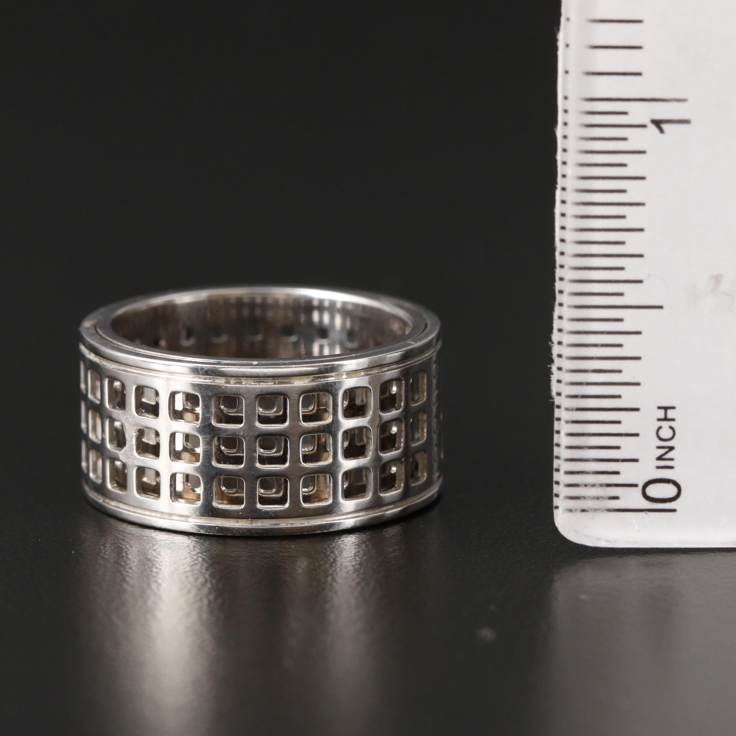 Gucci 18K White Gold Spinner Ring