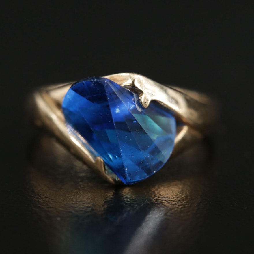 14K Yellow Gold Blue Fantasy Cut Cubic Zirconia Ring