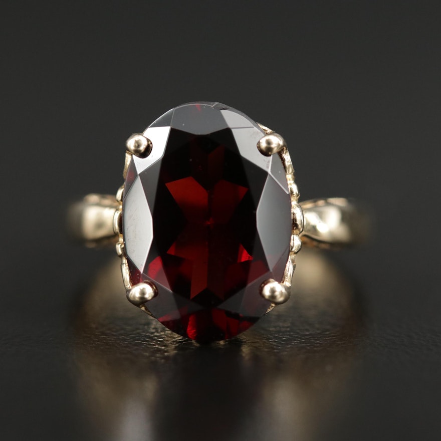 14K Yellow Gold Garnet Ring