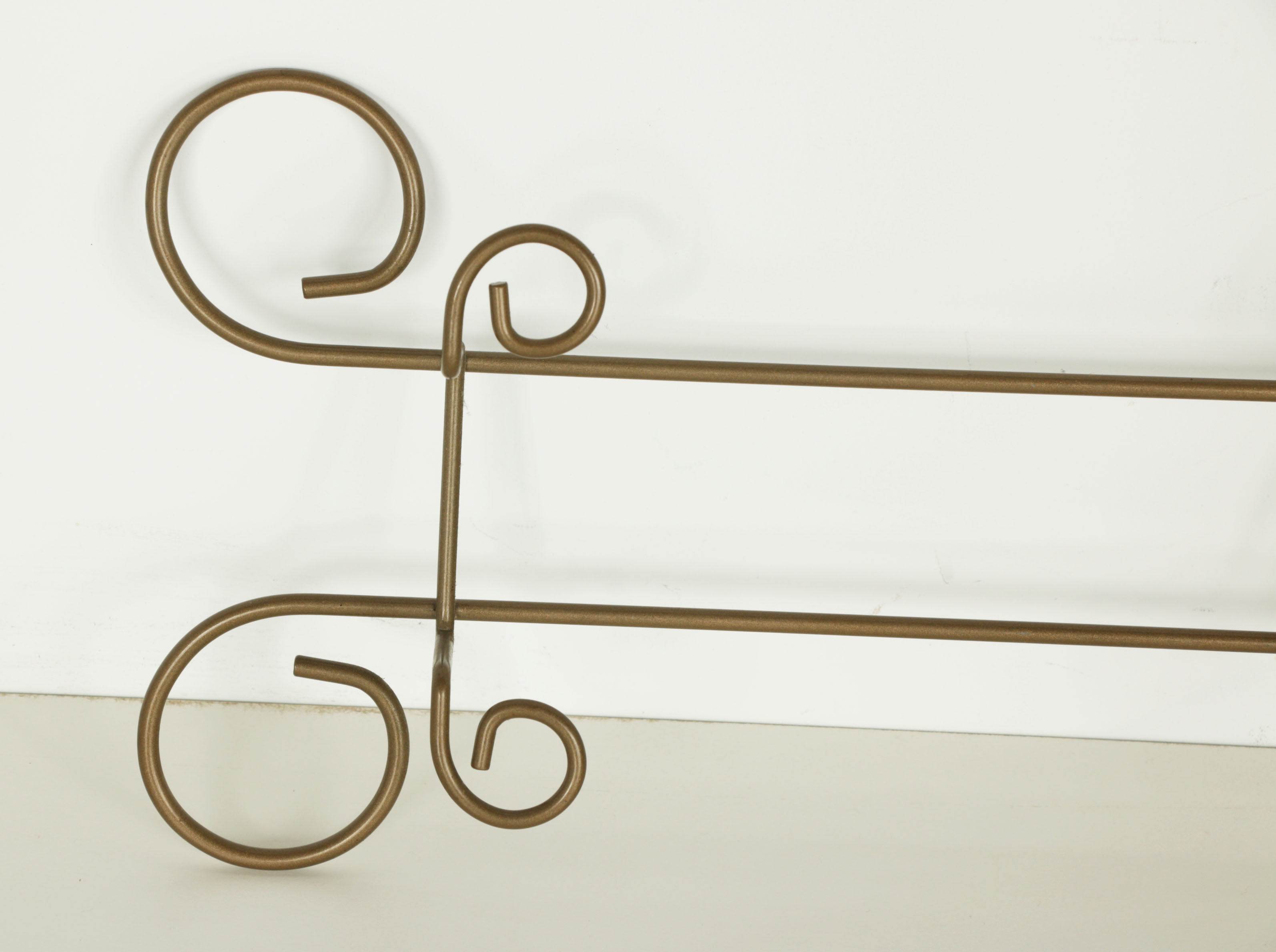 Resin Rooster and Other Country Kitchen Décor