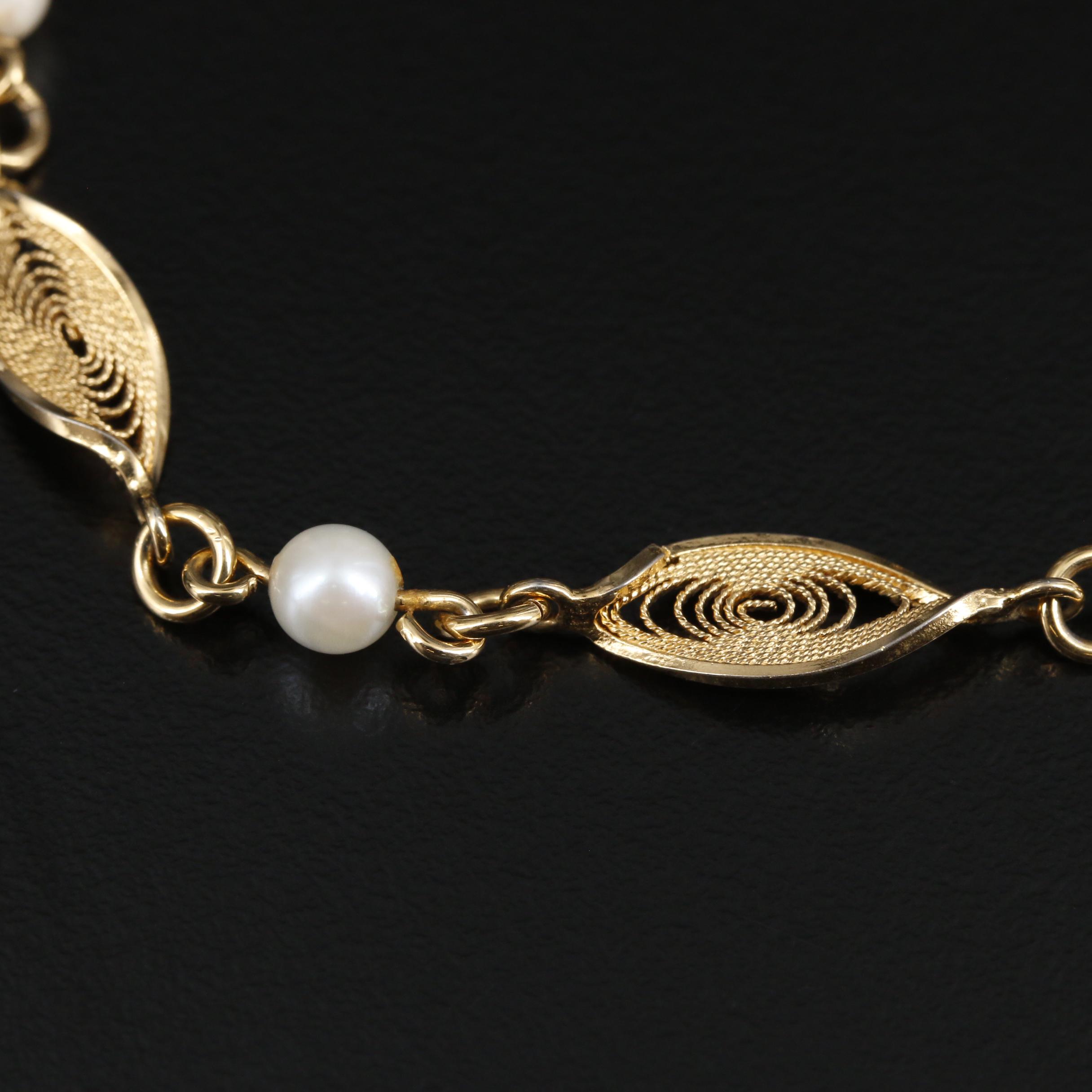 Circa 1950's Winard Gold Filled Pearl Bracelet