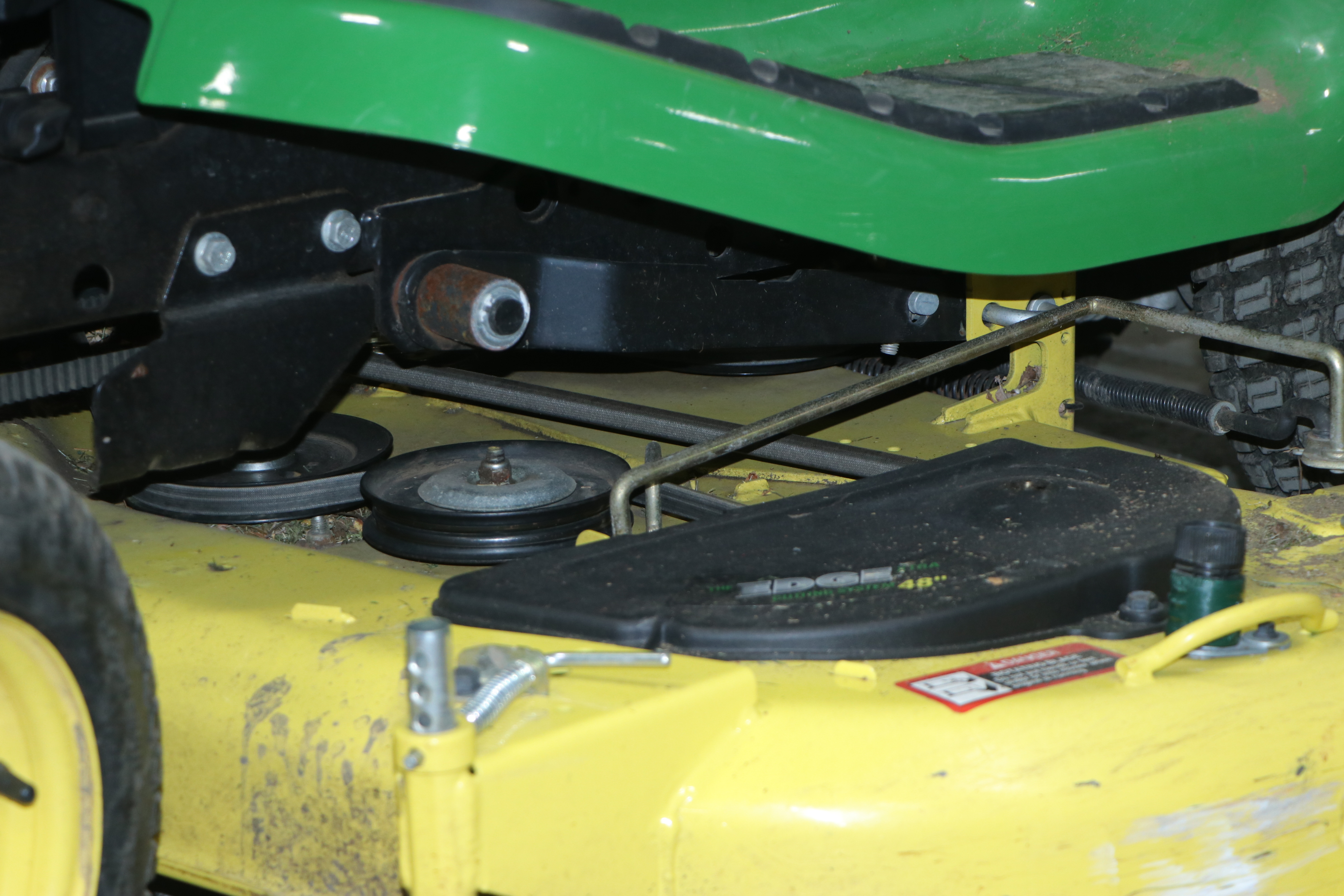 2015 John Deere X360 Tractor with 48" Deck, 7 Bushel Bagger, Low Hours