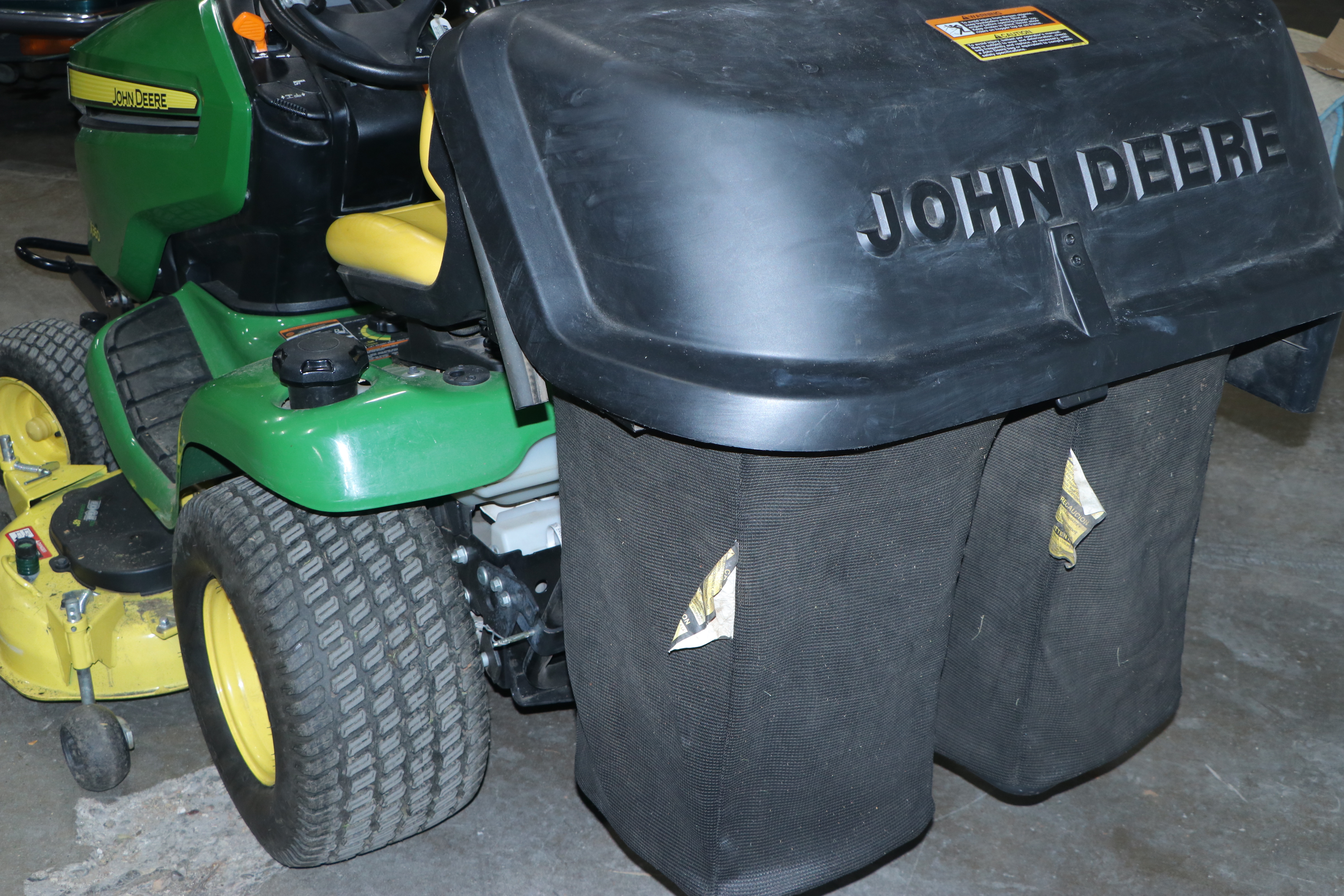 2015 John Deere X360 Tractor with 48" Deck, 7 Bushel Bagger, Low Hours