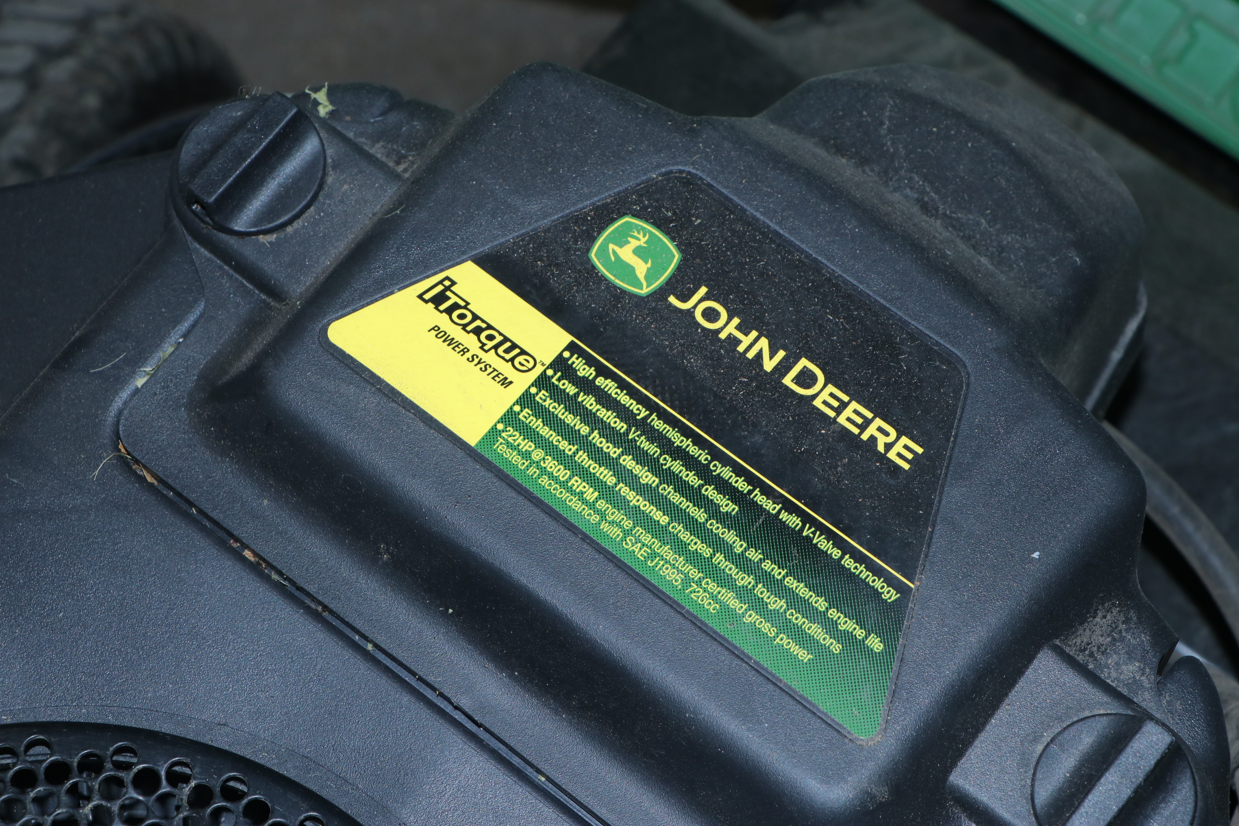 2015 John Deere X360 Tractor with 48" Deck, 7 Bushel Bagger, Low Hours