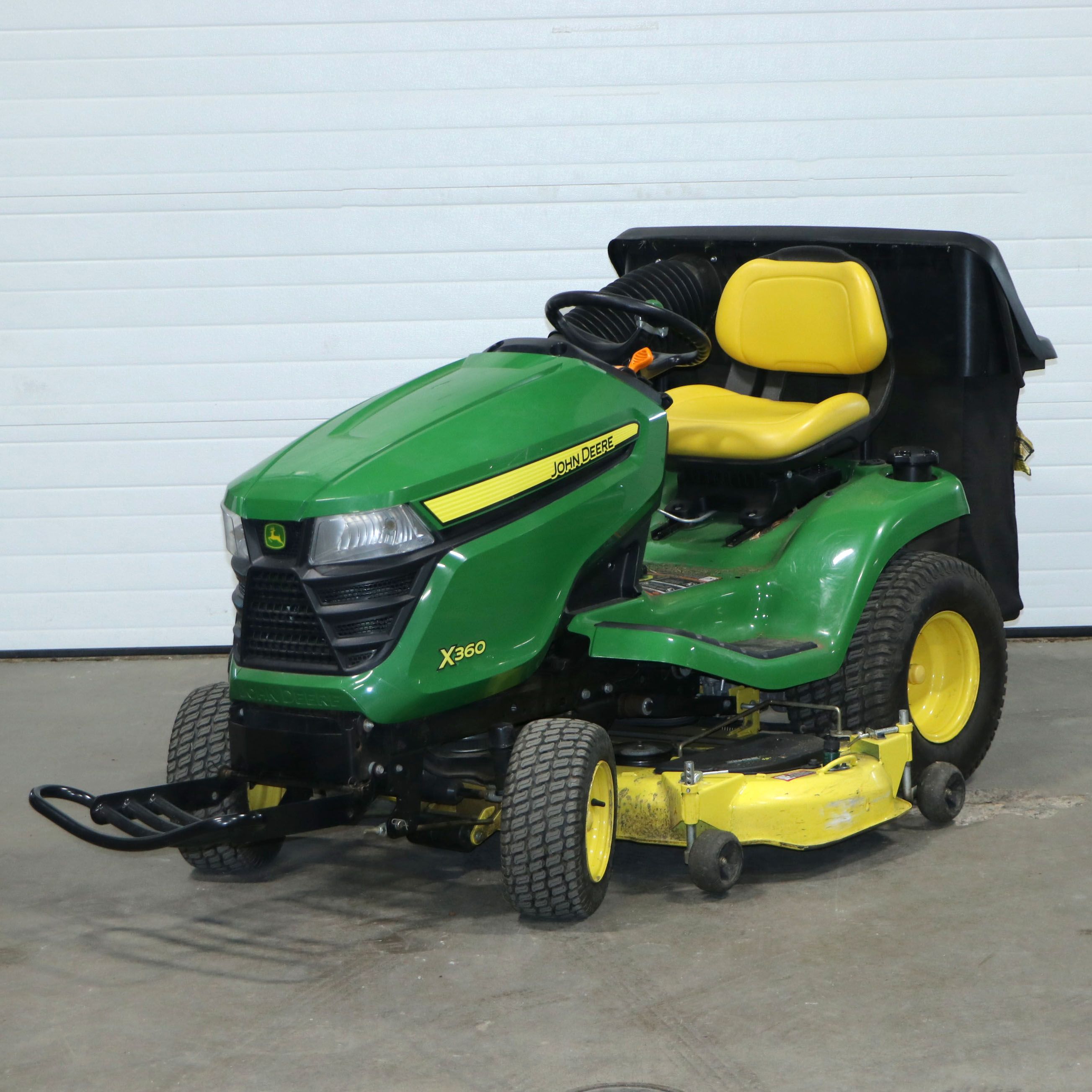 2015 John Deere X360 Tractor with 48" Deck, 7 Bushel Bagger, Low Hours