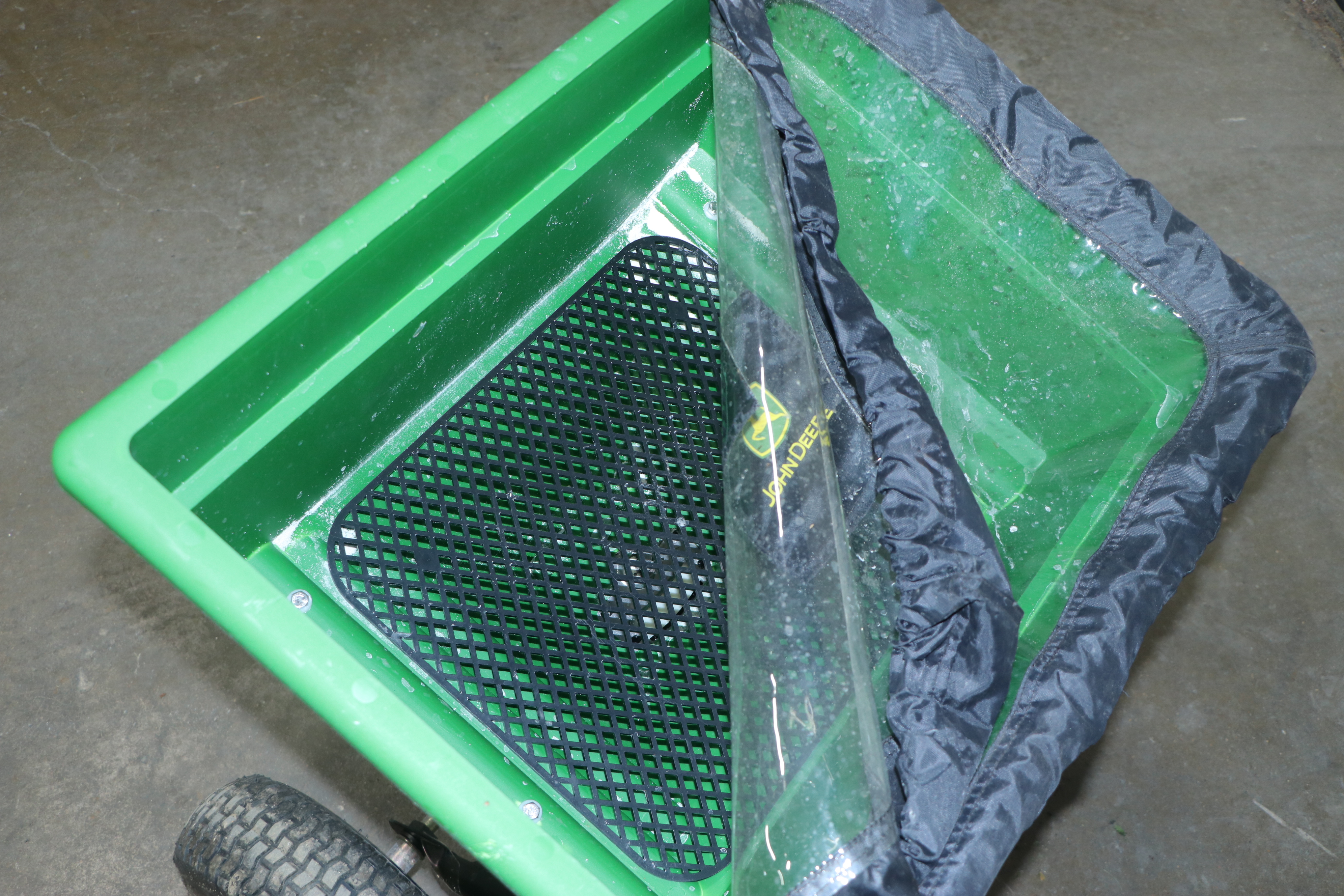 John Deere Tow-Behind Broadcast Spreader