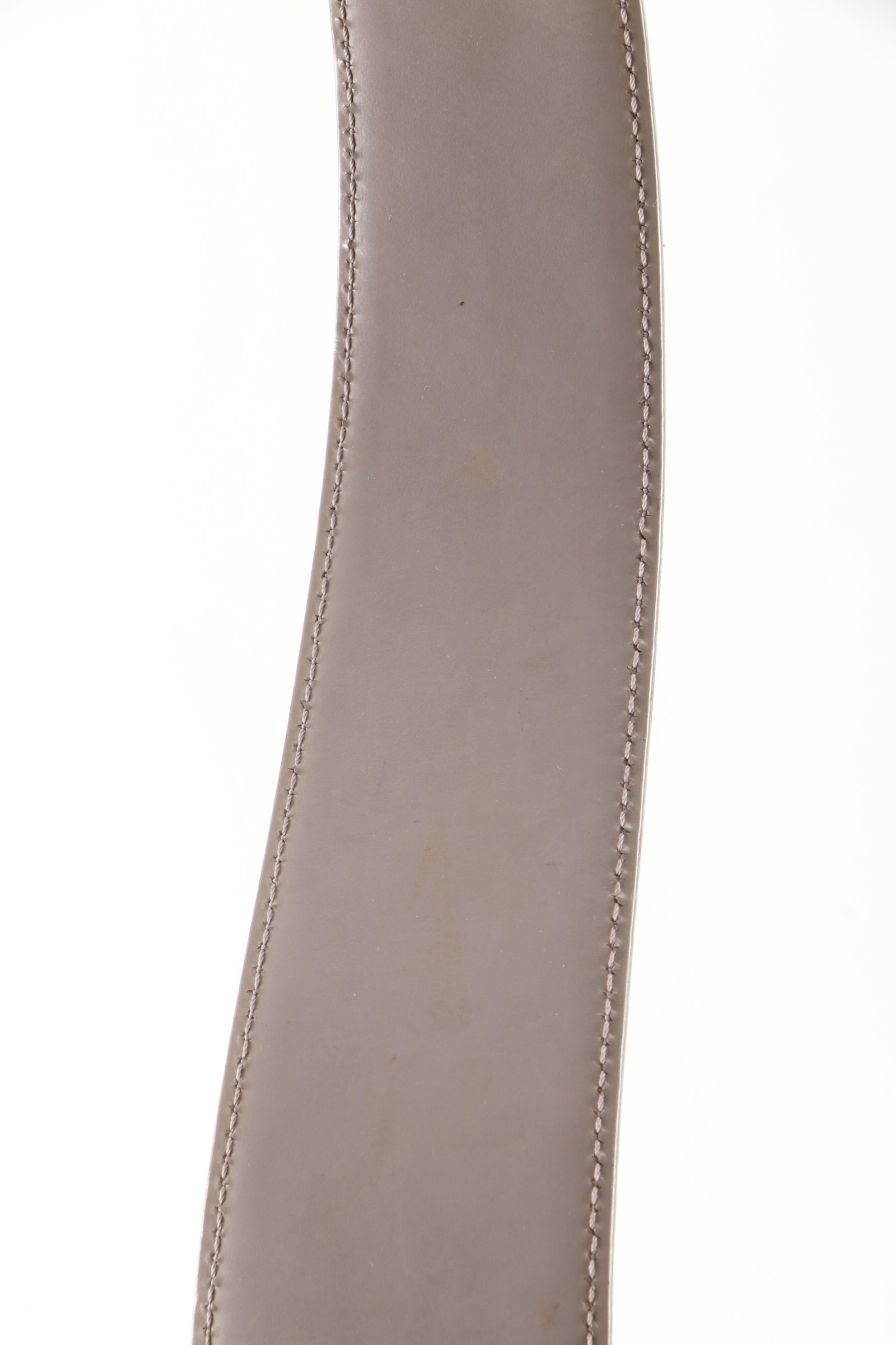 Louis Vuitton Reverie Shoulder Bag in Lilac Epi Leather