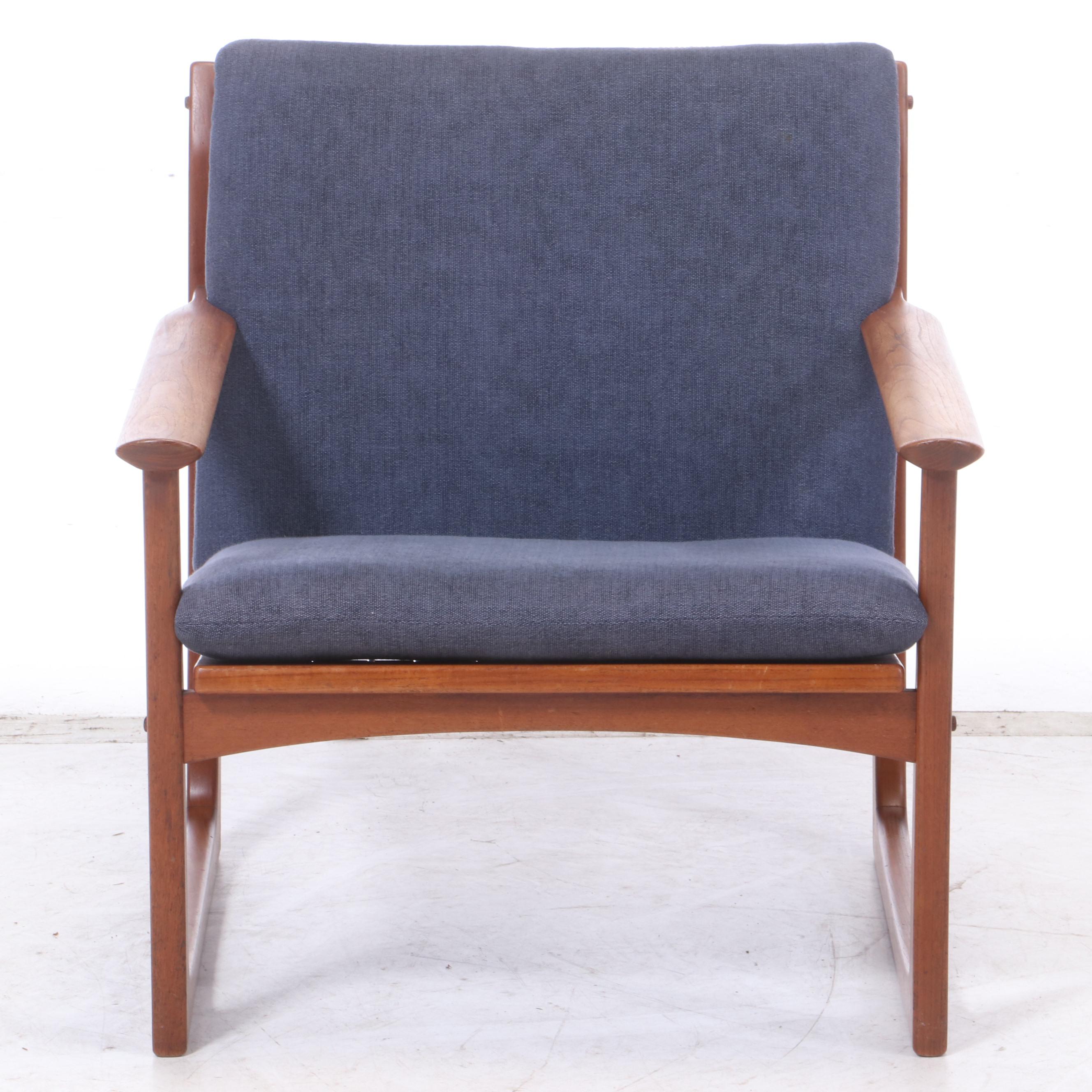 Juul Kristensen Danish Modern Teak Lounge Chair