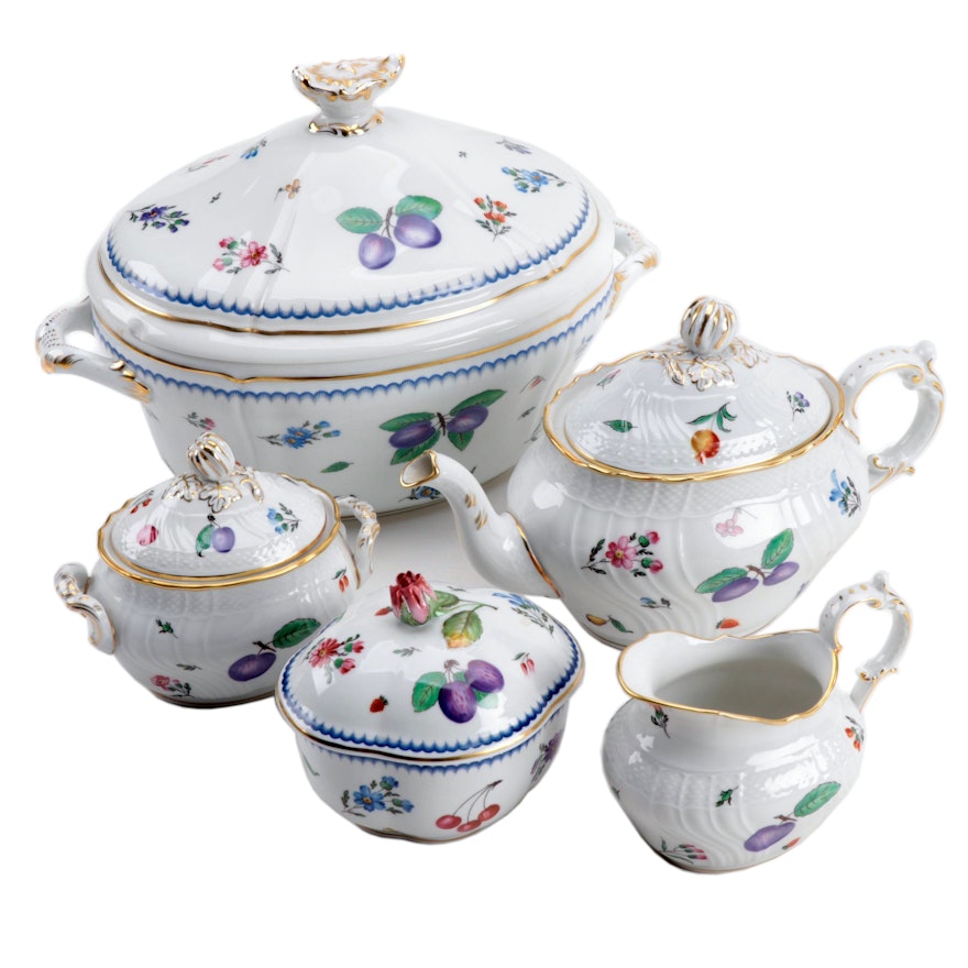 Richard Ginori "Perugia" and "Italian Fruits" Porcelain Tureen and Tea Ware