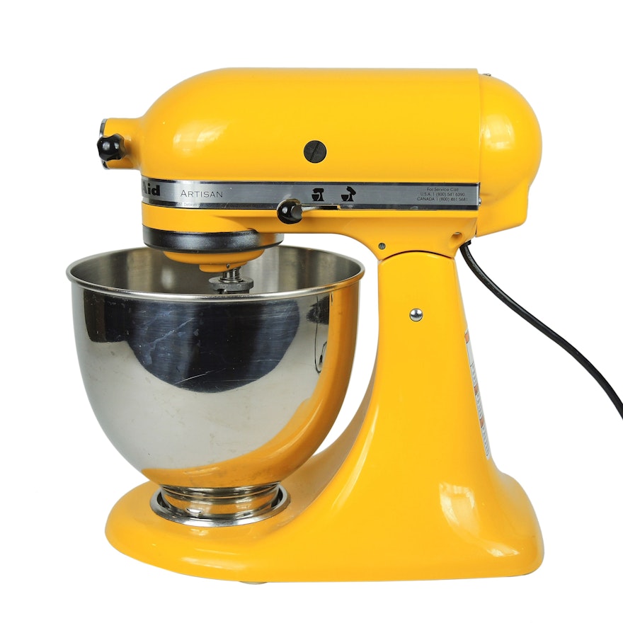 KitchenAid Artisan Series Five-Quart Stand Mixer in Yellow Pepper